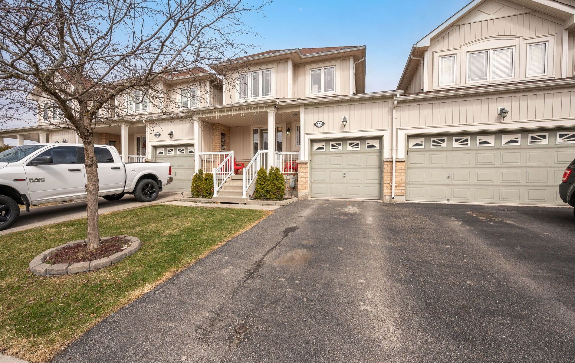 173 Thomas Avenue, Brantford, ON N3S 0E2