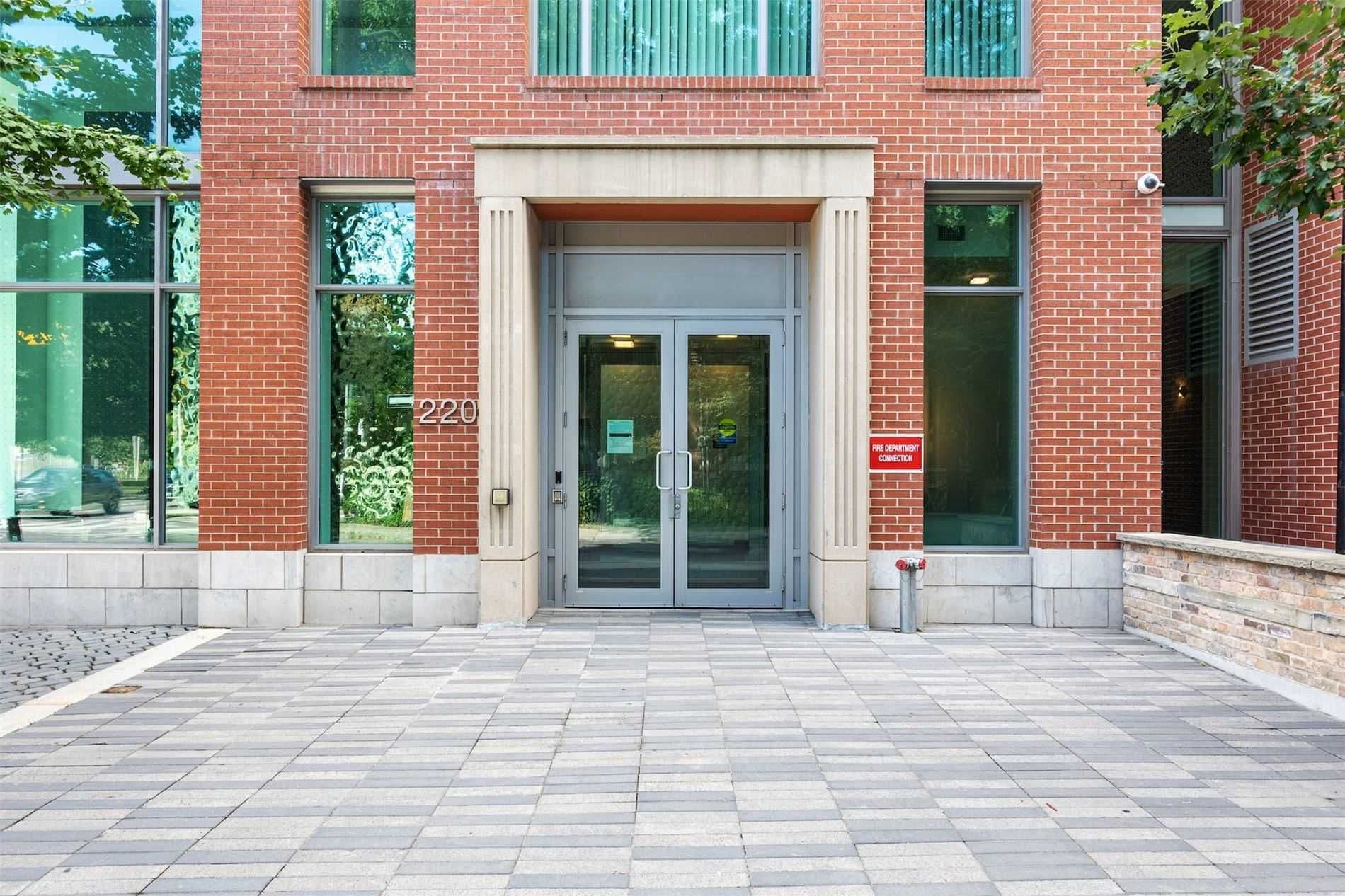 220 George Street 907, Toronto C08, ON M5A 2N1