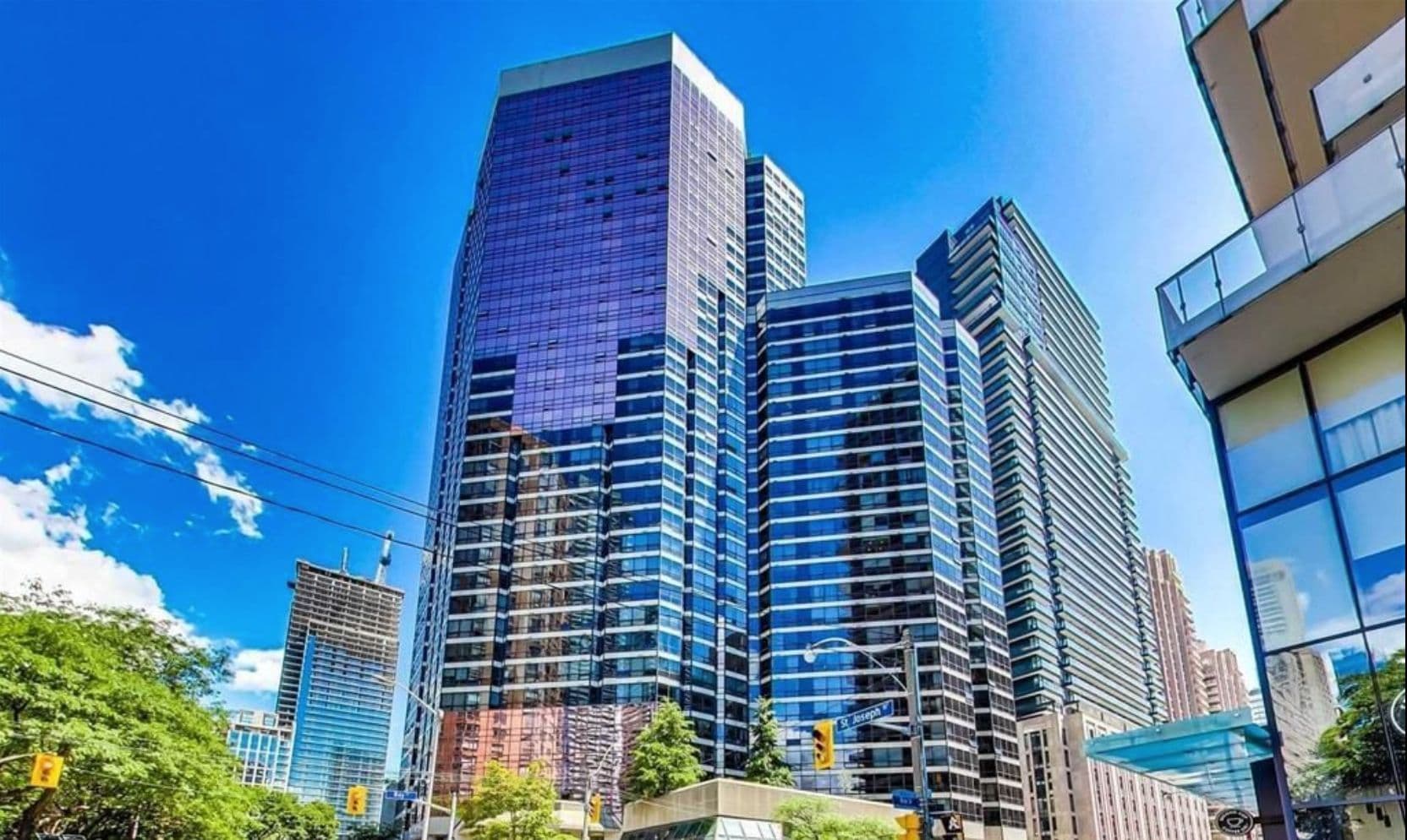 1001 Bay Street 1711, Toronto C01, ON M5S 3A6