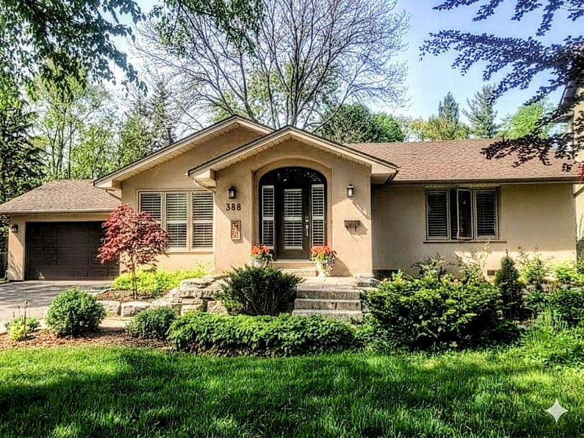 388 Ash Road, Oakville, ON L6J 4P7
