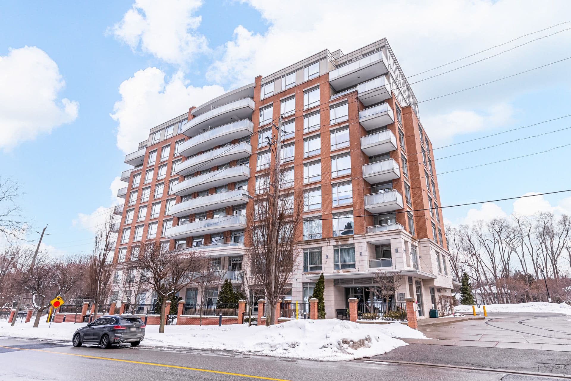 17 Ruddington Drive 101, Toronto C15, ON M2K 0A8