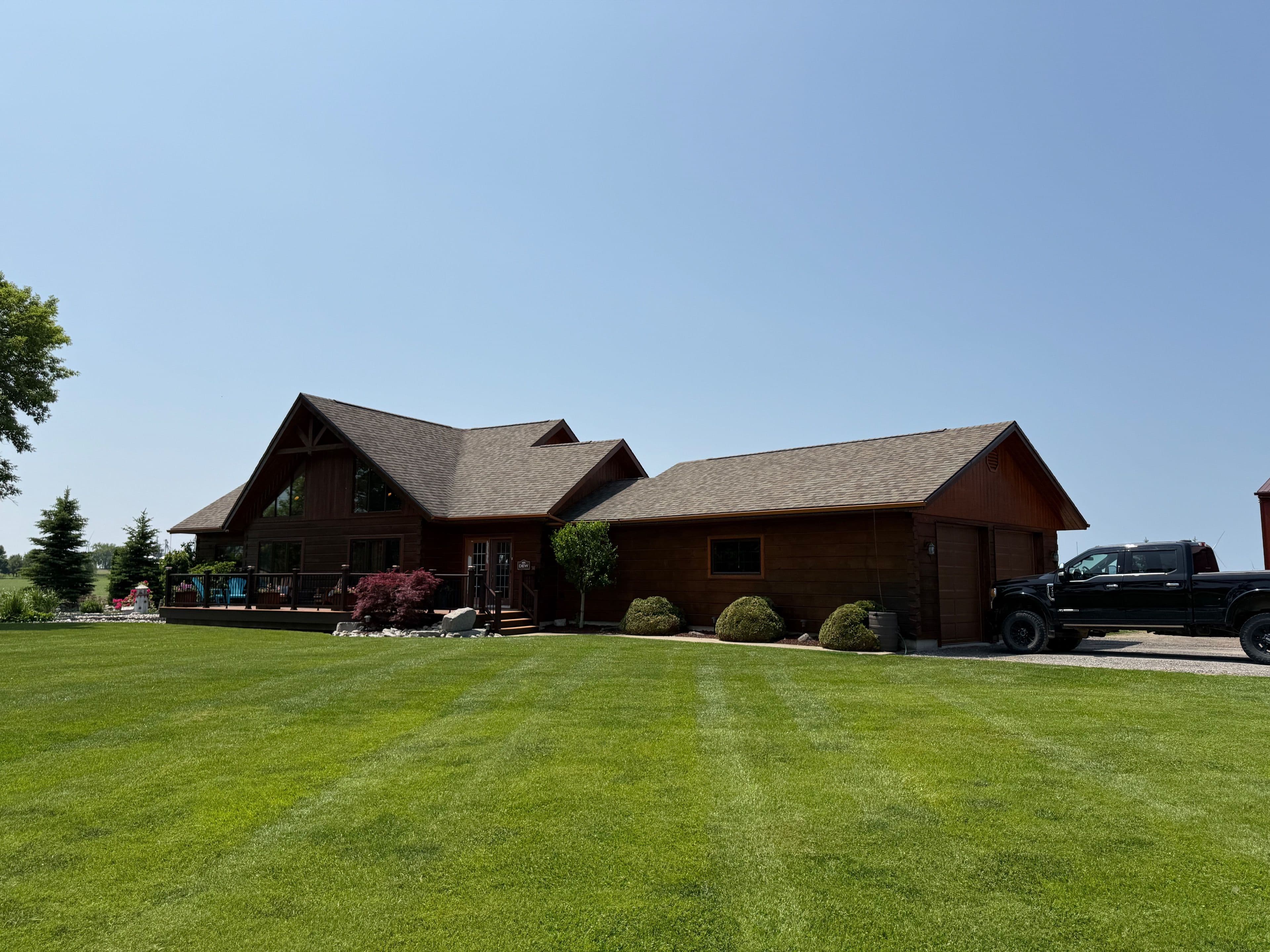 8529 Kinnaird Road, Lambton Shores, ON N0N 1J3