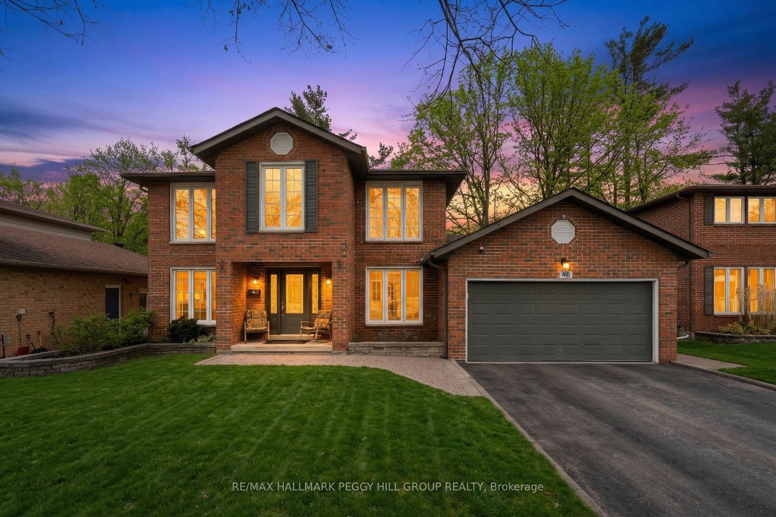 46 Oakridge Drive, Barrie, ON L4N 5N8