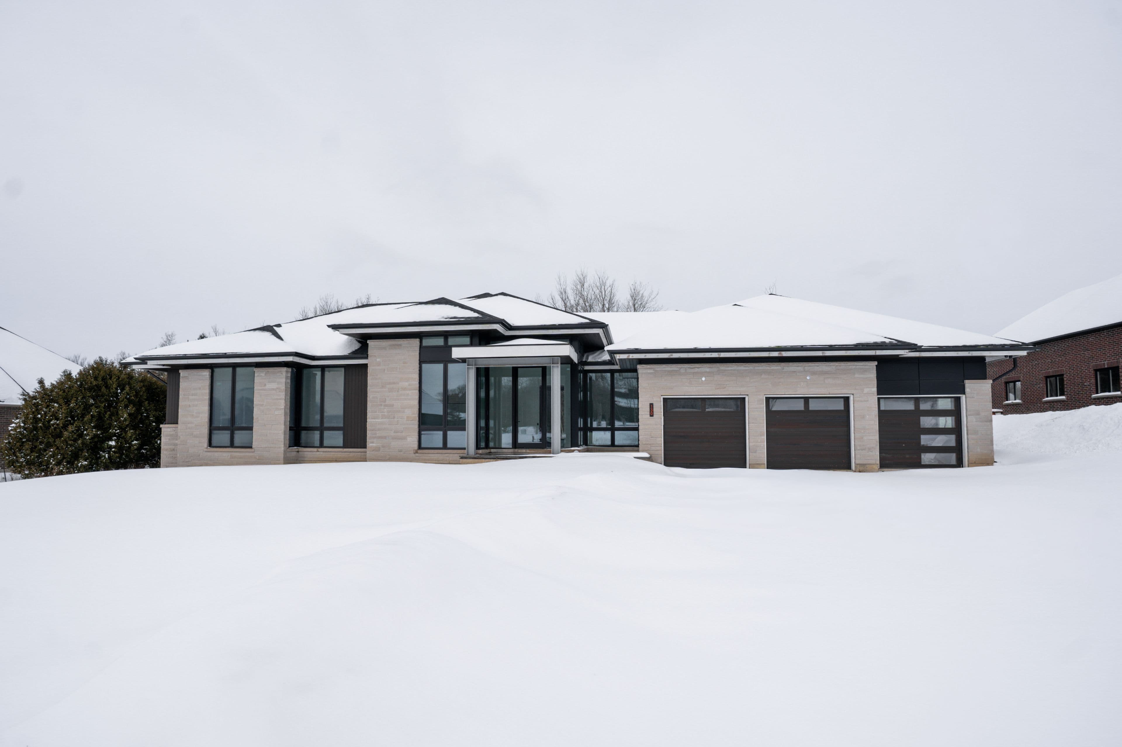 130 Dale Crescent, Bradford West Gwillimbury, ON L0L 1L0