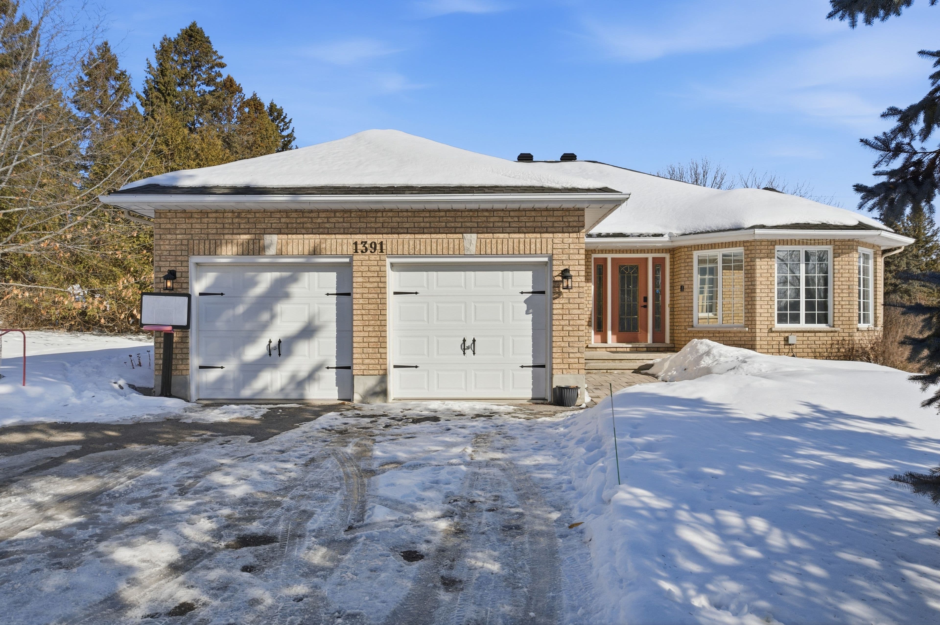 1391 Sutherland Drive, Manotick - Kars - Rideau Twp and Area, ON K4M 1B3