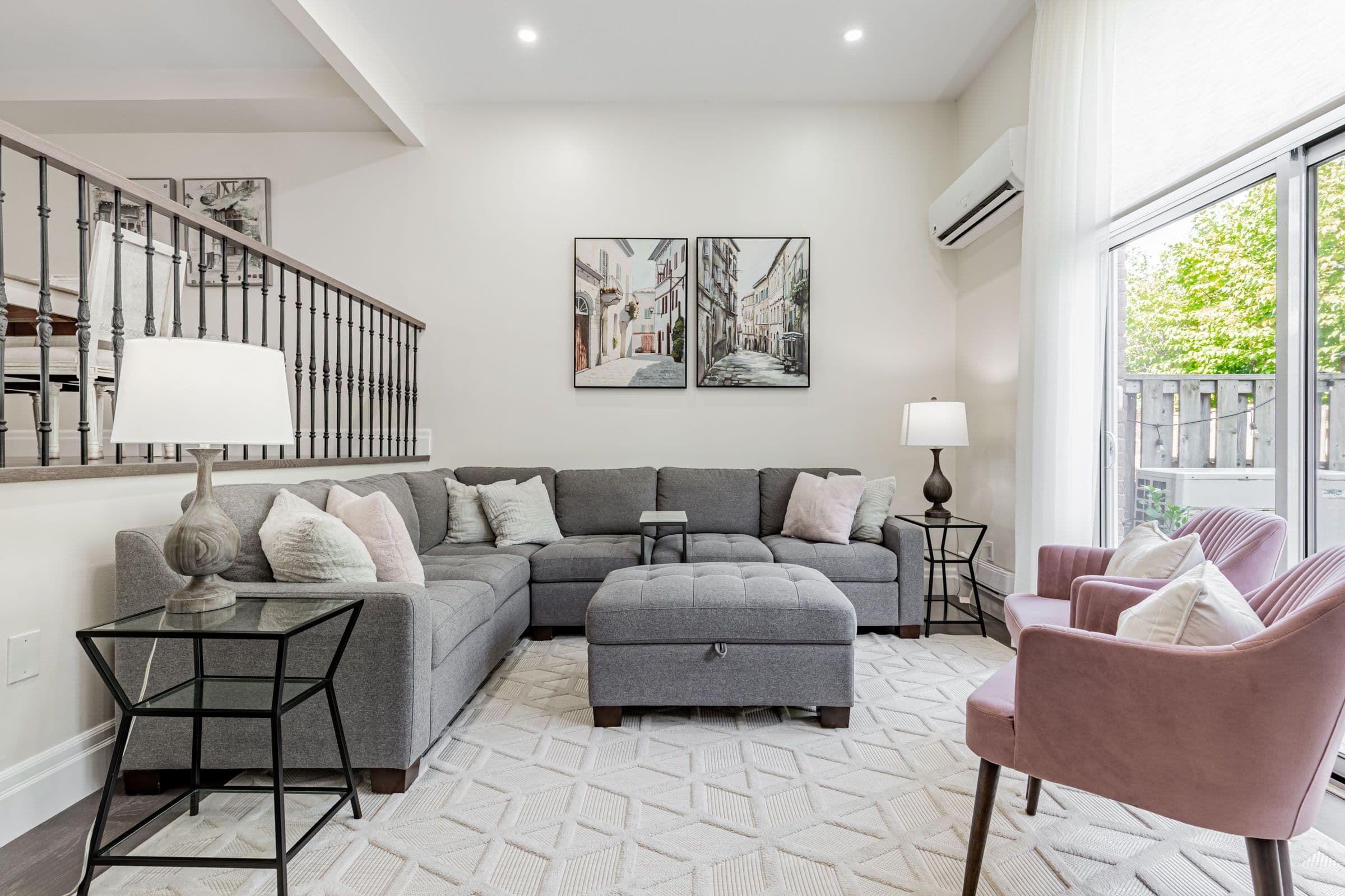 141 Clark Avenue 54, Markham, ON L3T 4P4