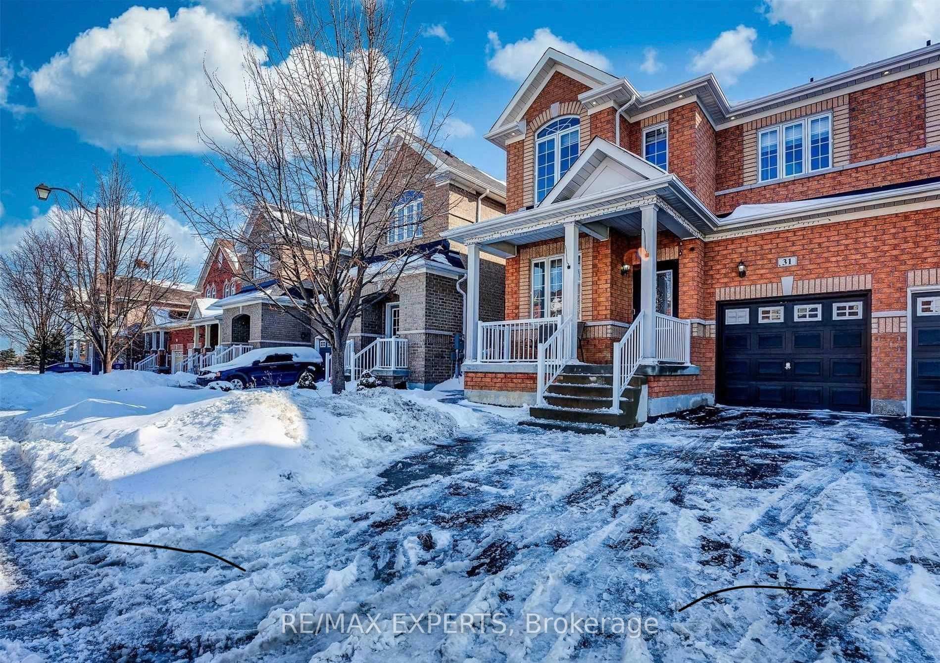 31 Vincent Street, Brampton, ON L6R 0G8
