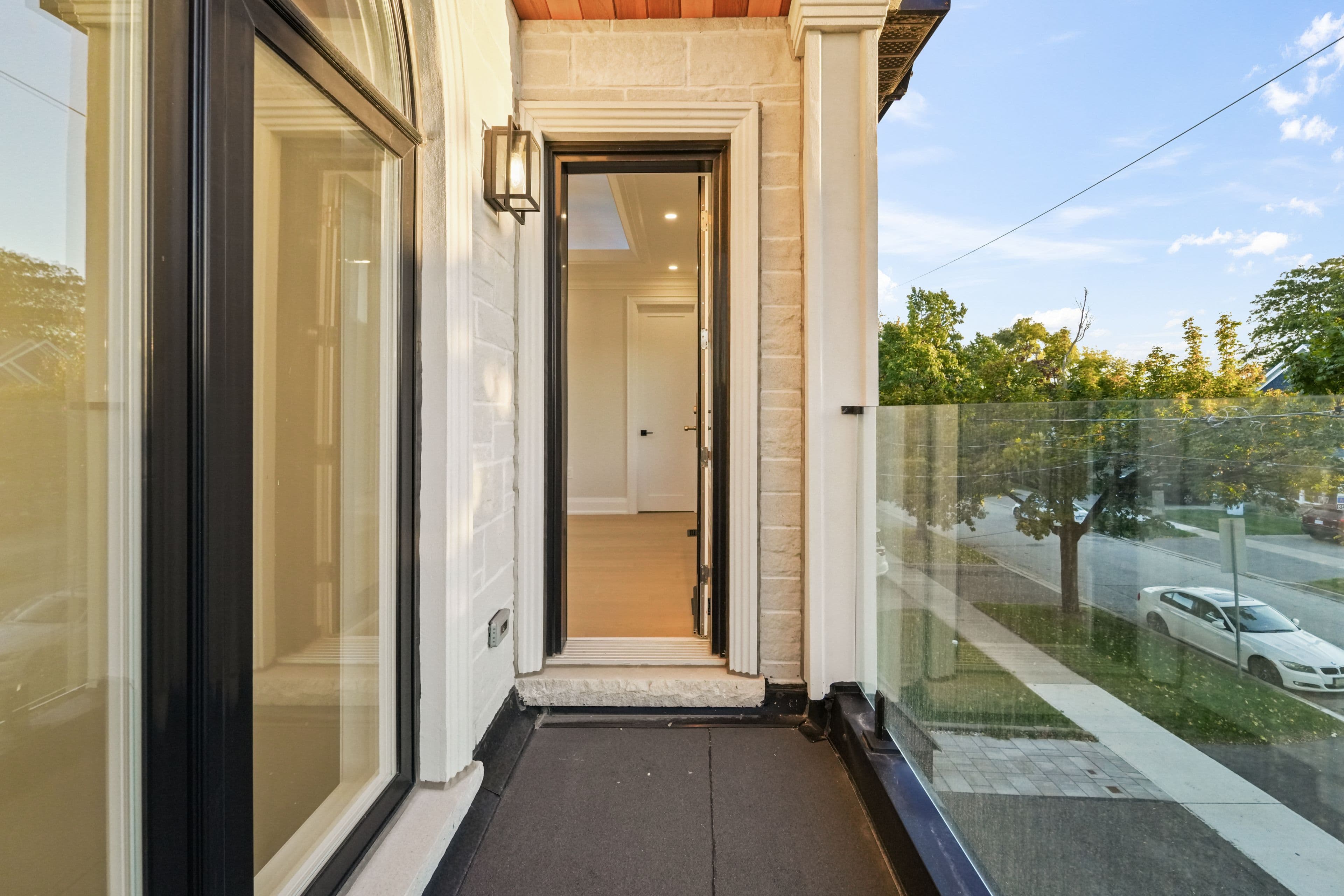 303 Delta Street, Toronto W06, ON M8W 4G1