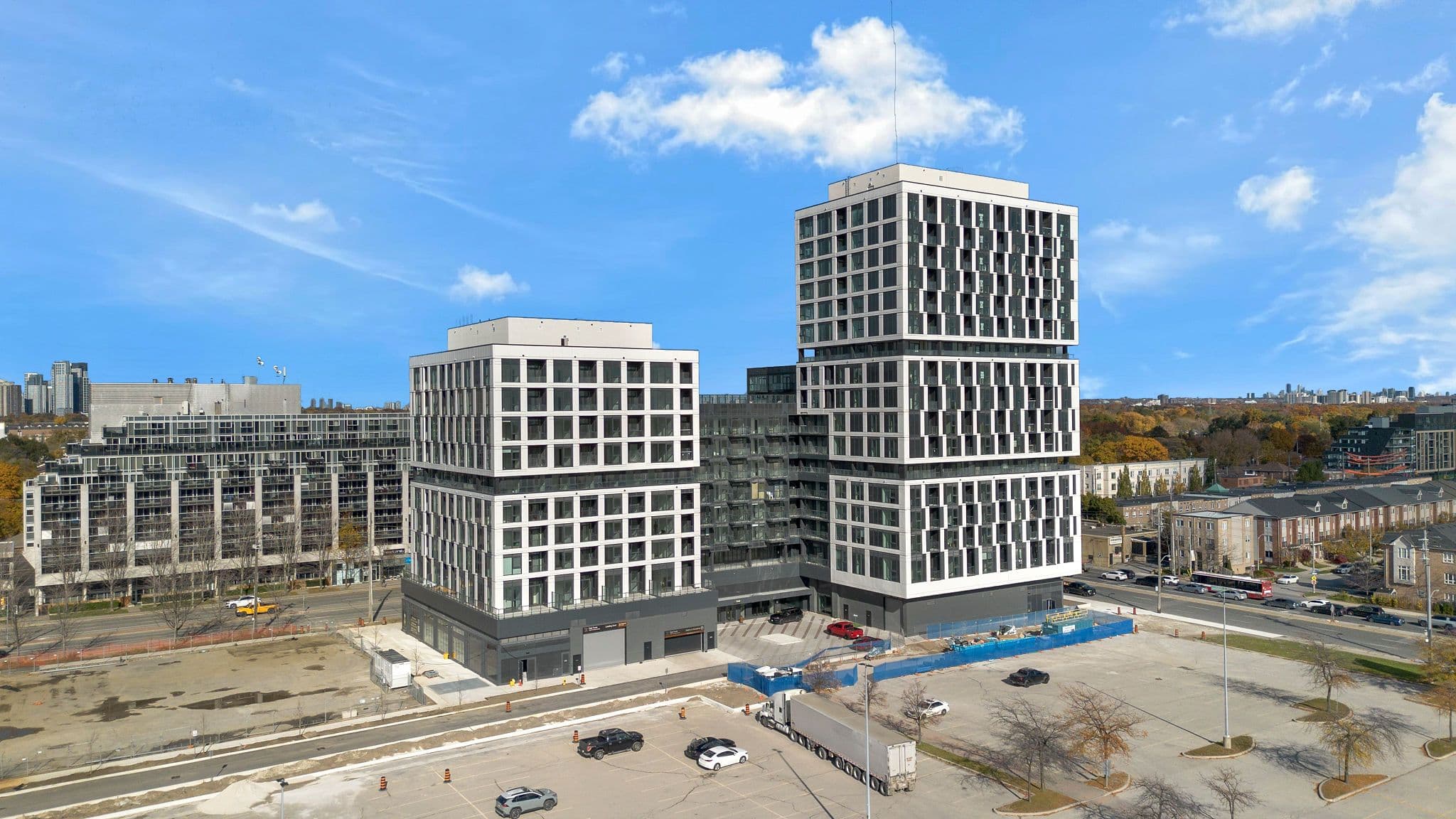 1007 The Queensway N/A 310, Toronto W08, ON M8Z 0H4