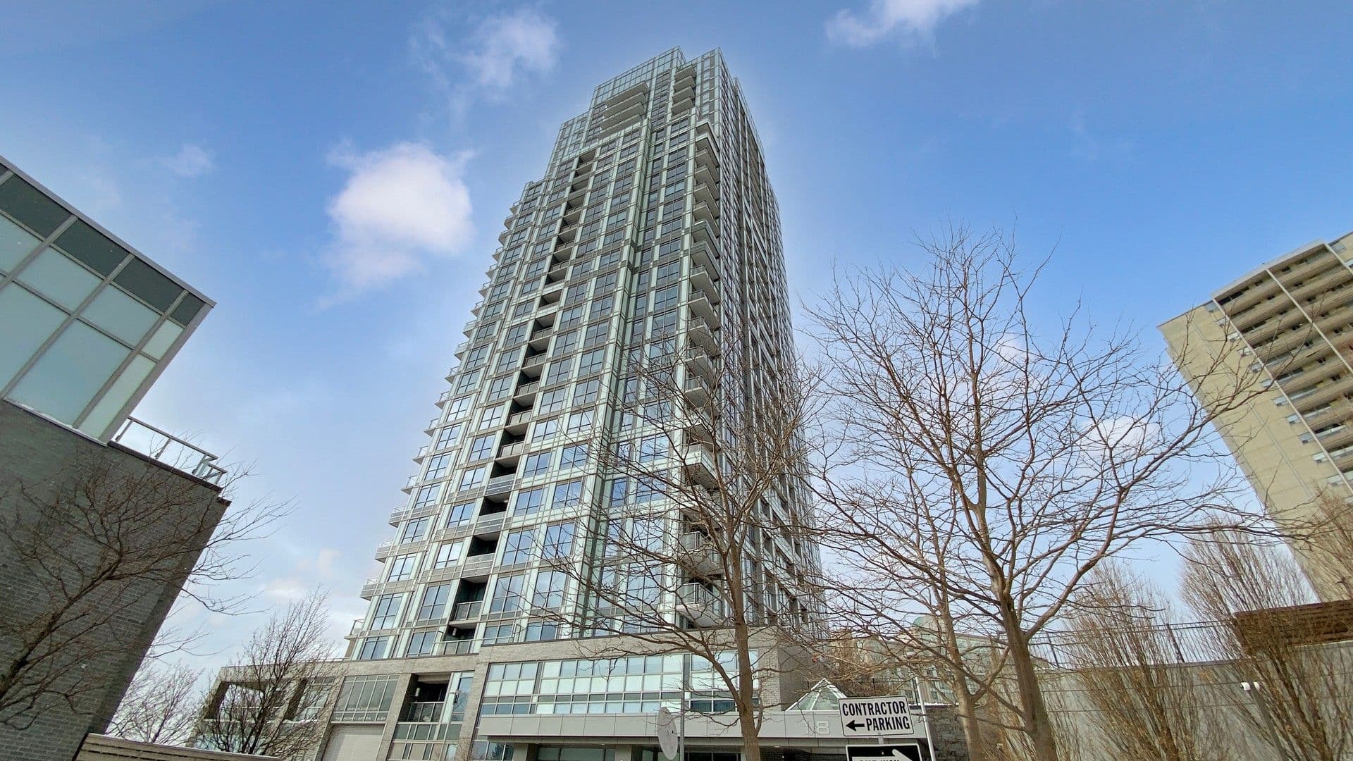 18 Graydon Hall Drive 1109, Toronto C13, ON M3A 0A4