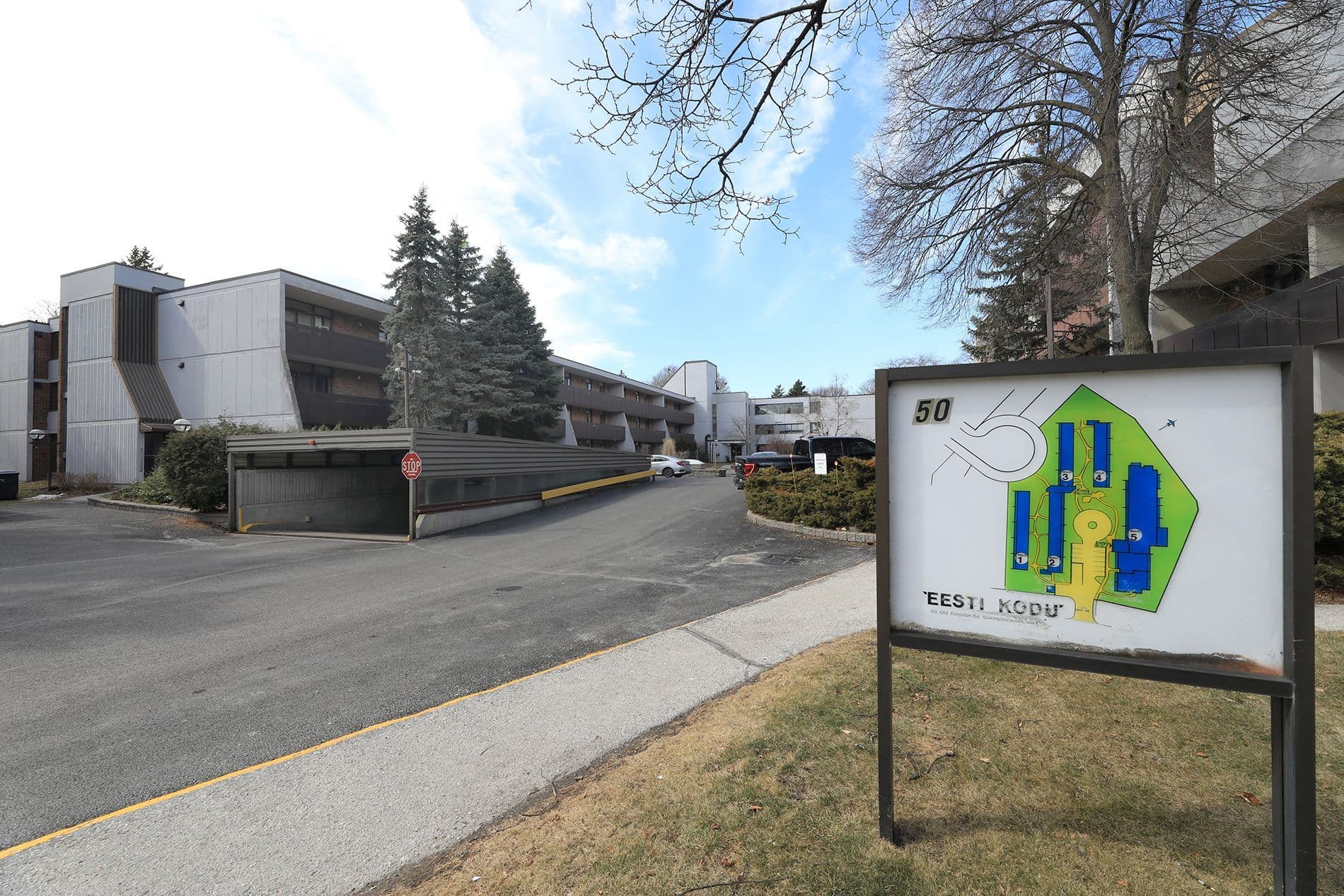 50 Old Kingston Road 1-304, Toronto E10, ON M1E 4Y1