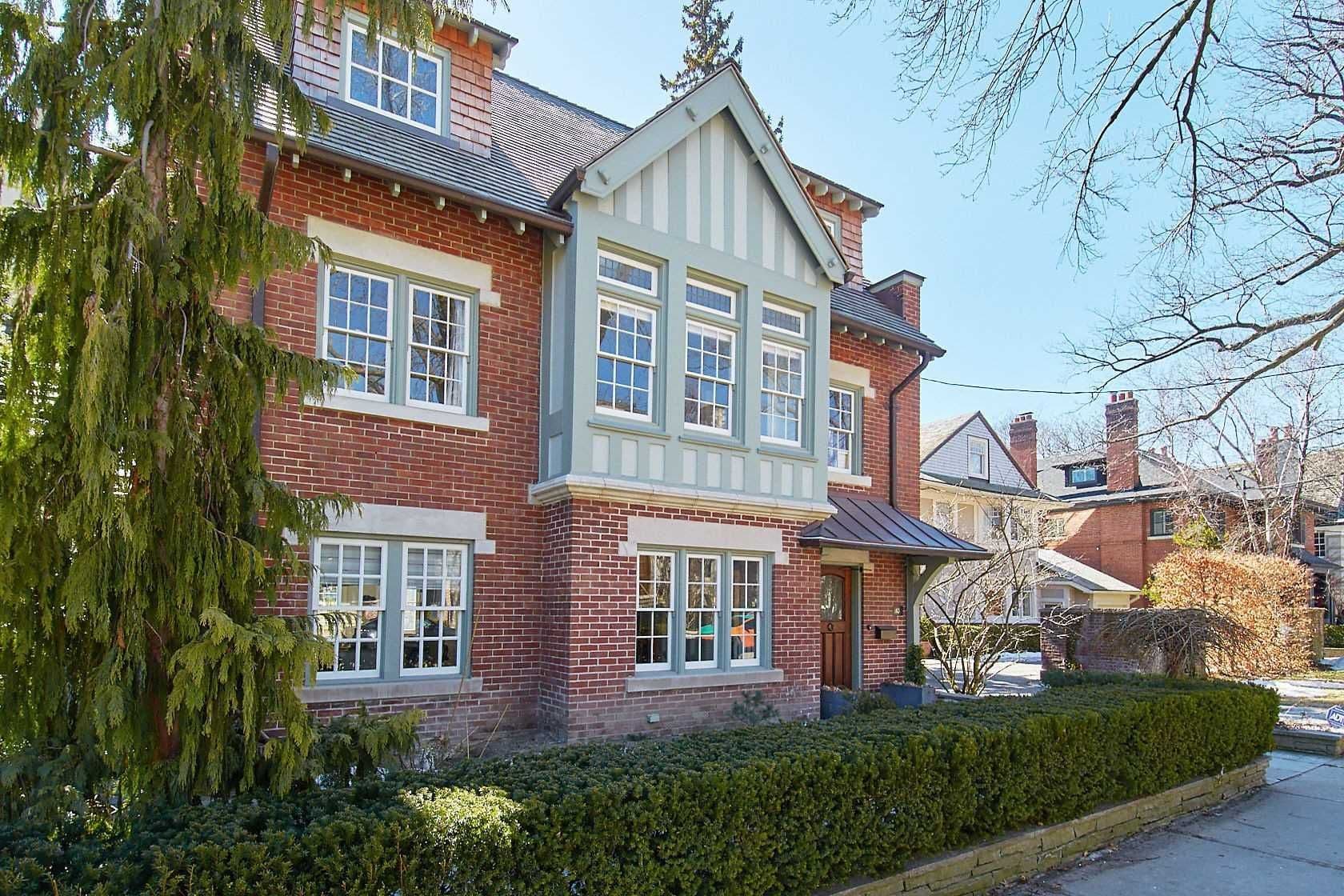 63 Highland Avenue, Toronto C09, ON M4W 2A2