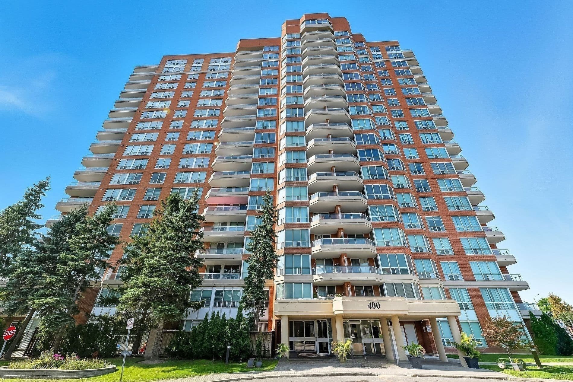 400 Mclevin Avenue 1603, Toronto E11, ON M1B 5J4