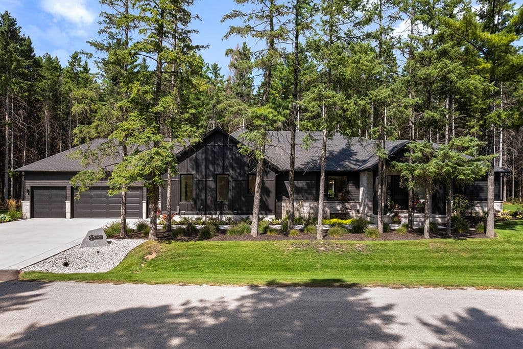 107 Louise Creek Crescent, West Grey, ON N0G 1S0