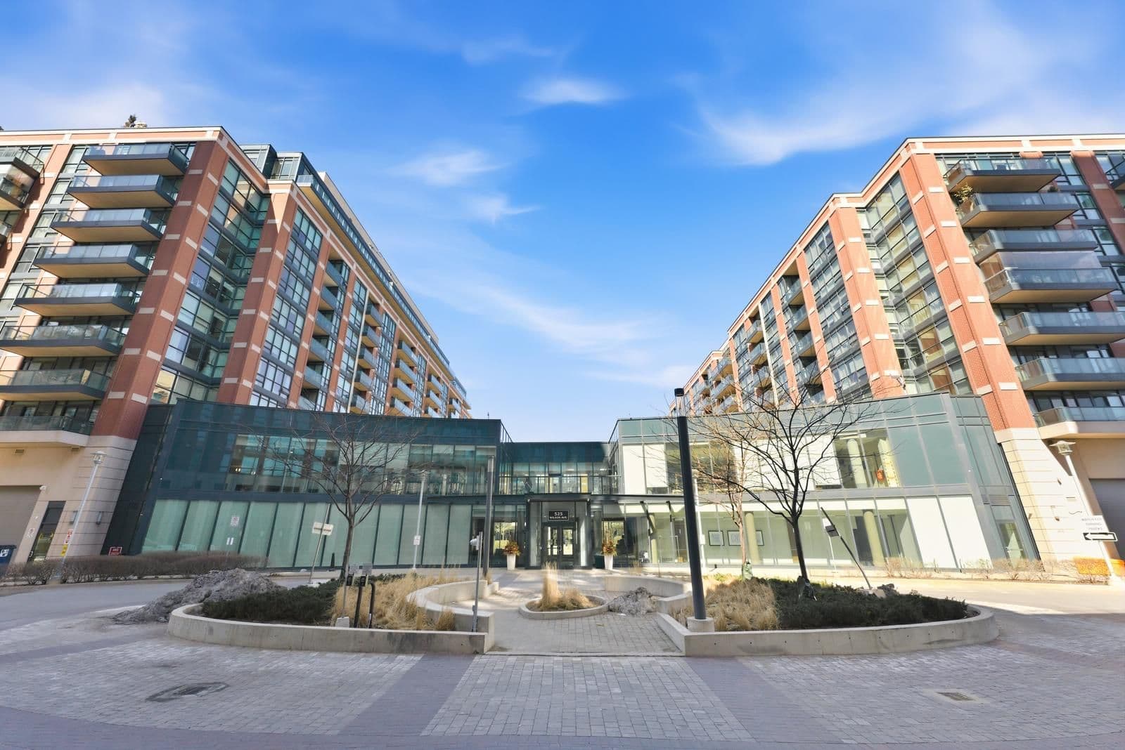 525 Wilson Avenue 129, Toronto C06, ON M3H 0A7