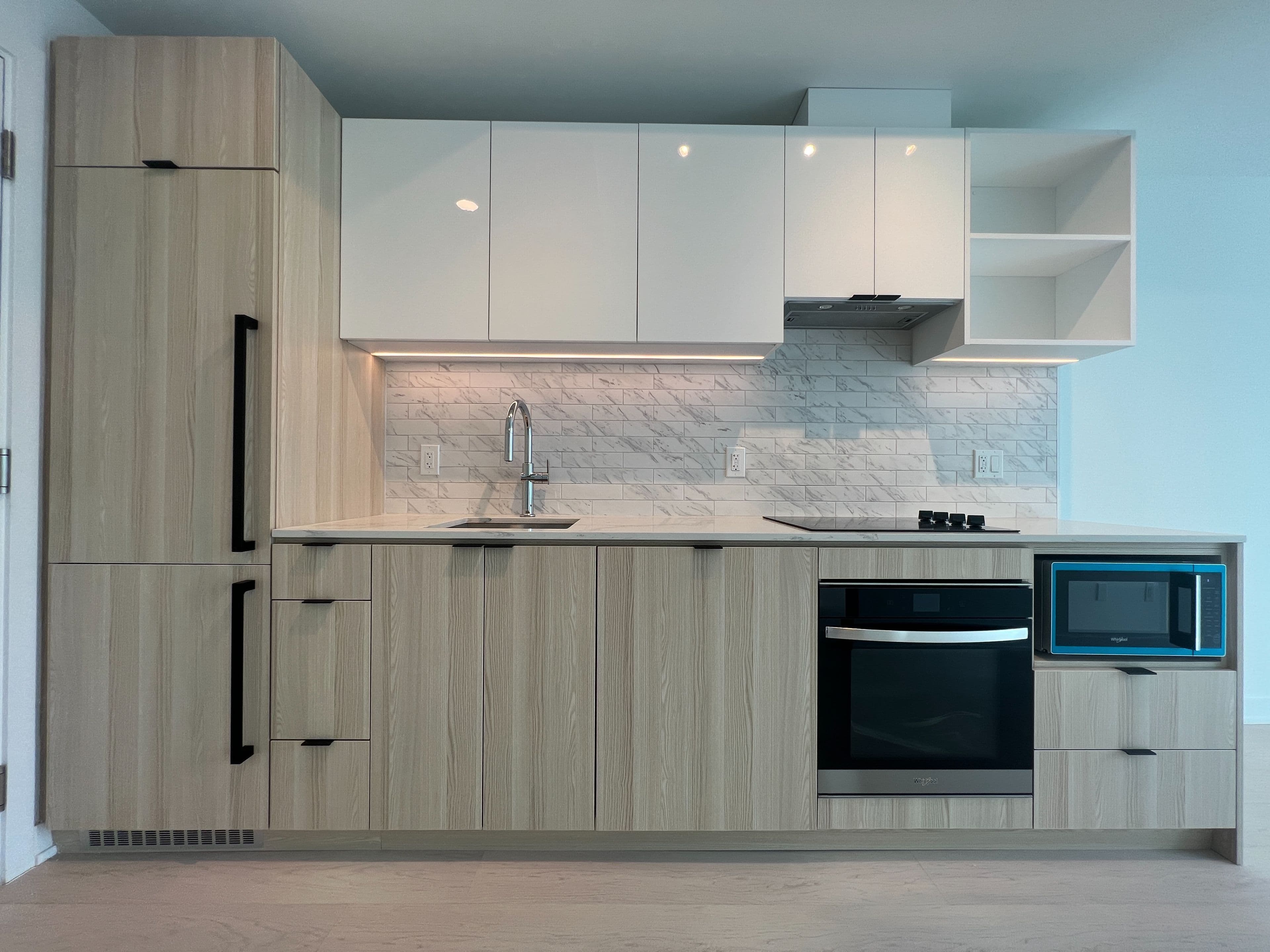 252 Church Street 2116, Toronto C08, ON M5B 0E6