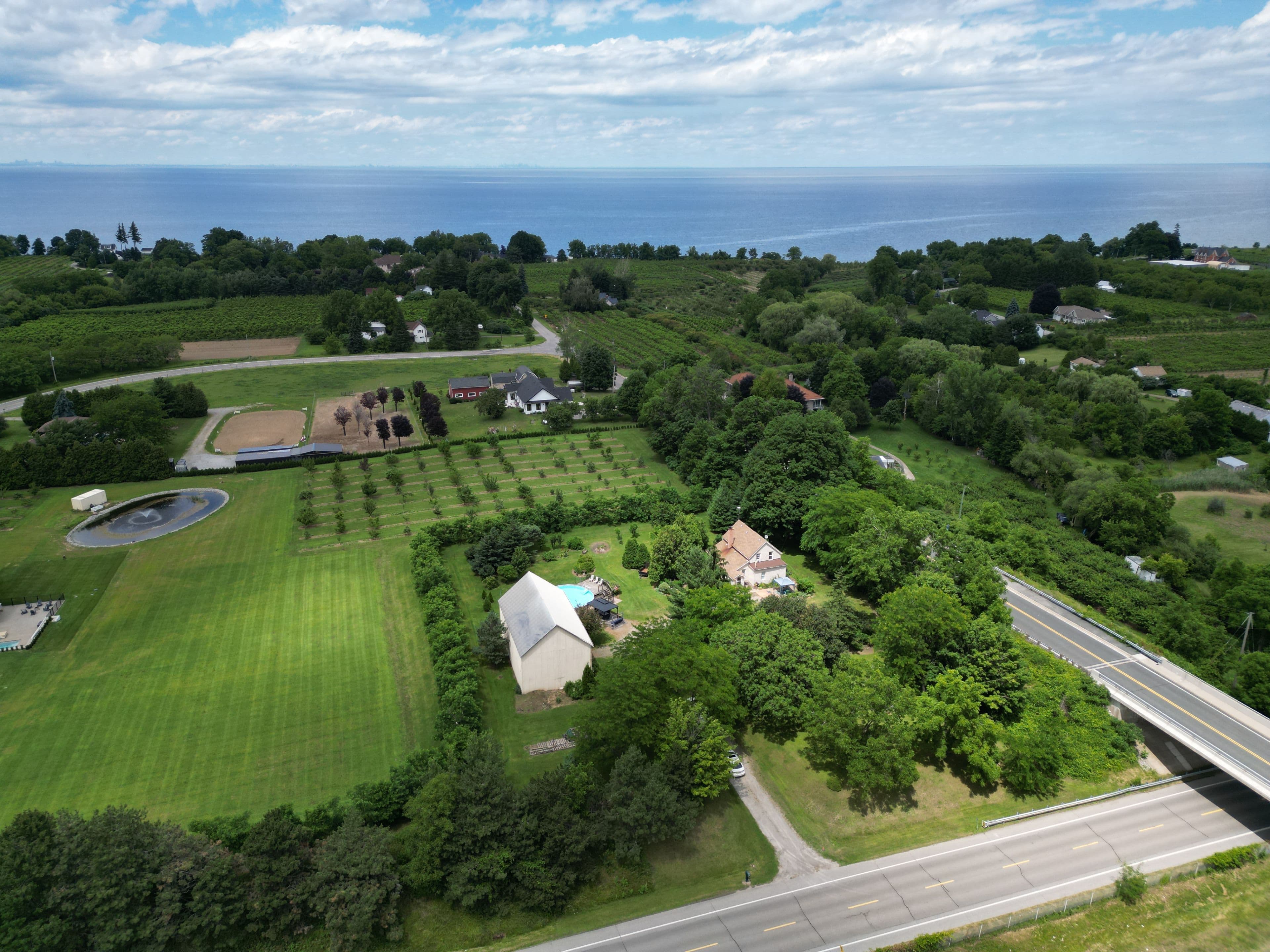 5400 North Service Road, Lincoln, ON L0R 1B3