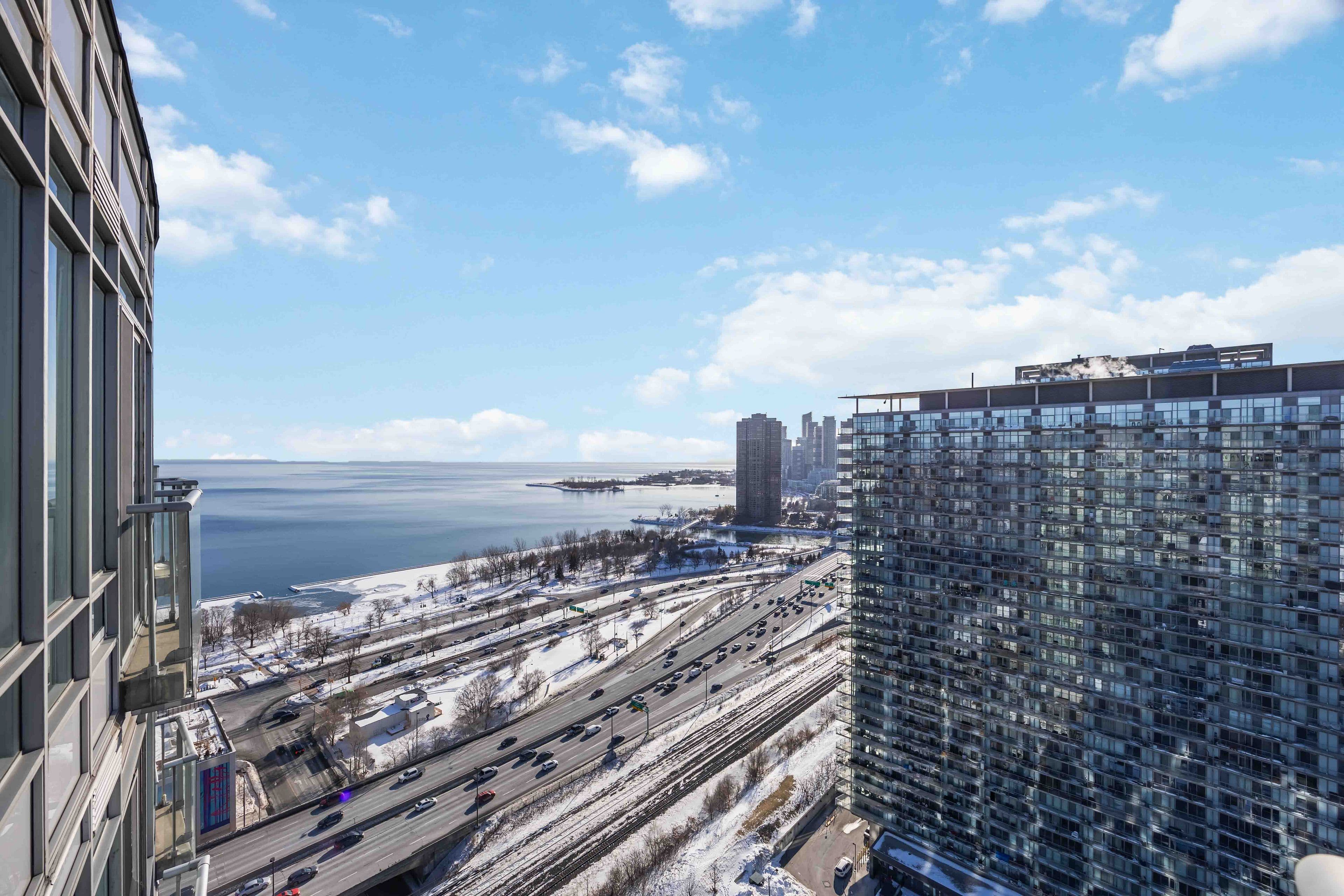 15 Windermere Avenue PH01, Toronto W01, ON M6S 5A2