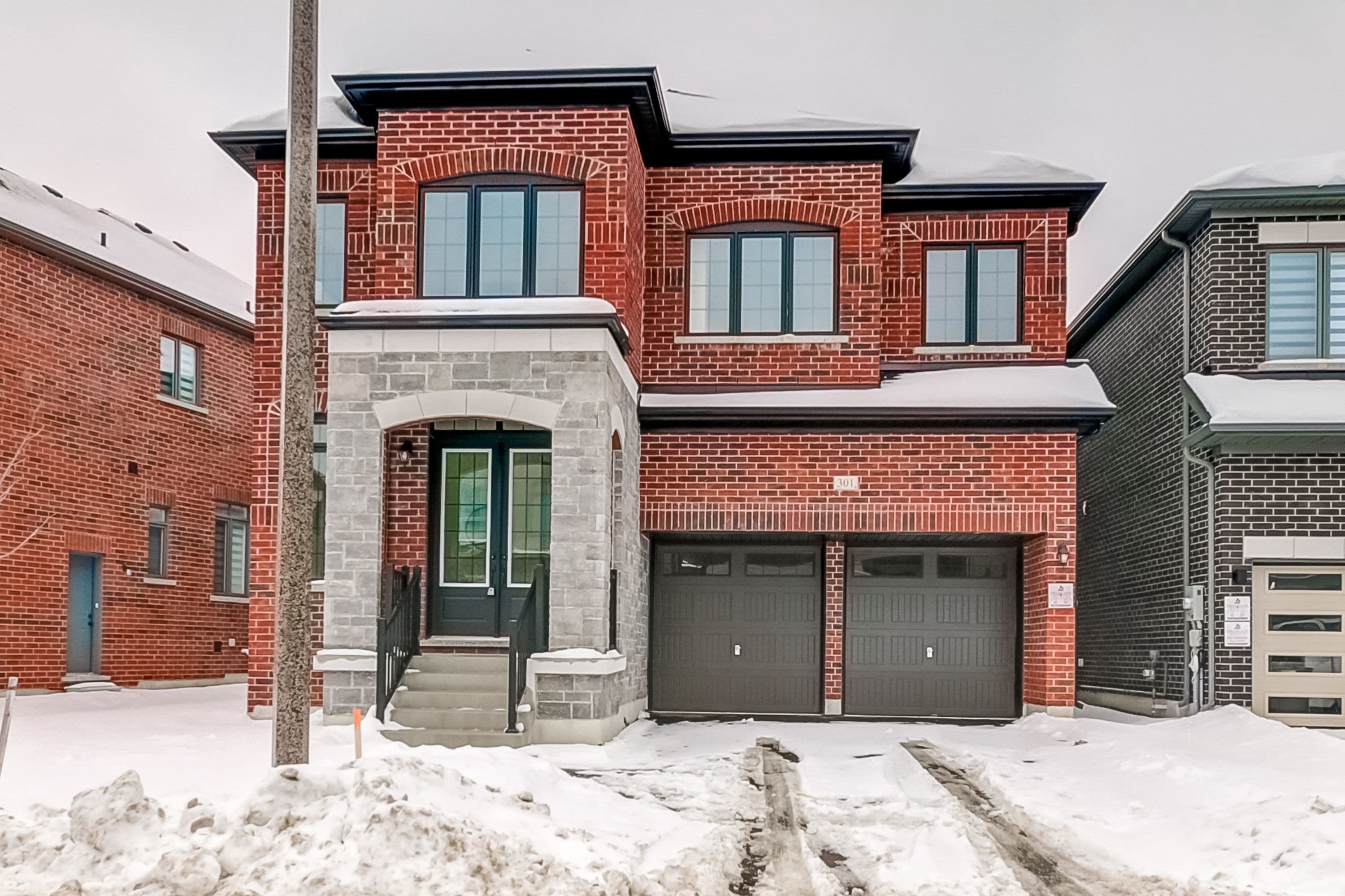 301 Wesmina Avenue, Whitchurch-Stouffville, ON L4A 5C2