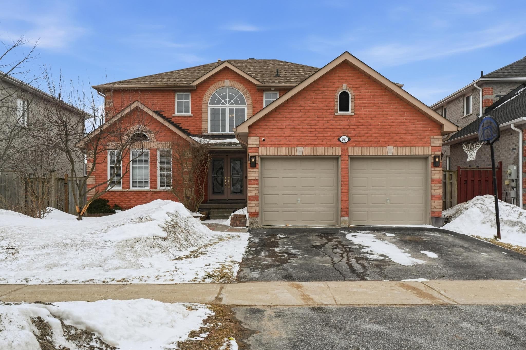 165 Sproule Drive, Barrie, ON L4N 0R1