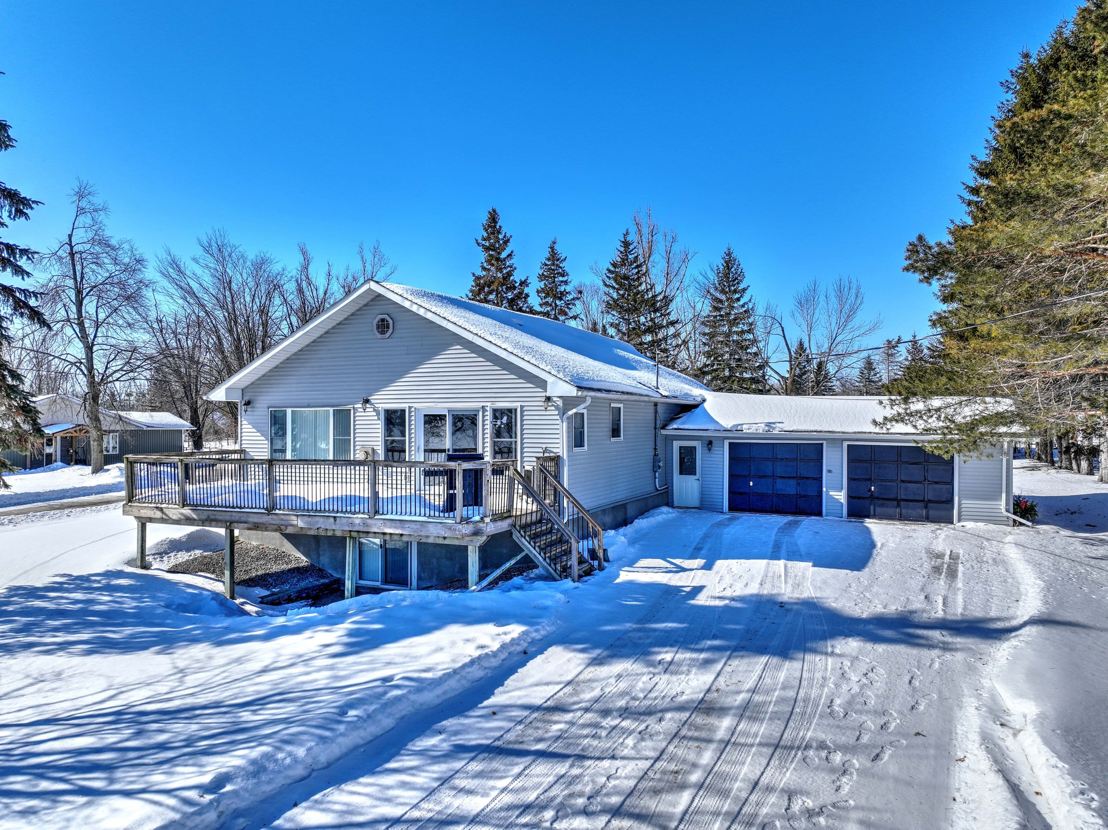 519 Long Beach Road, Kawartha Lakes, ON K0M 1G0