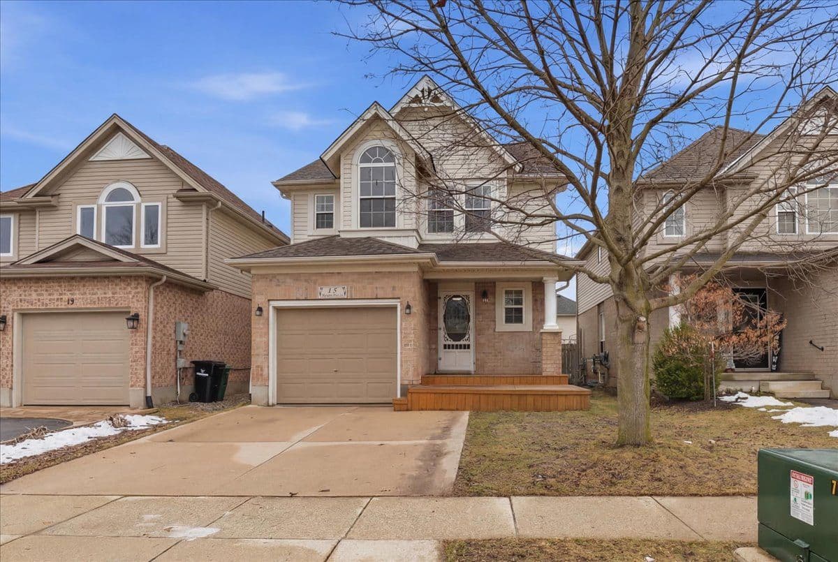 15 Maryann Price Lane, Cambridge, ON N3C 4K6