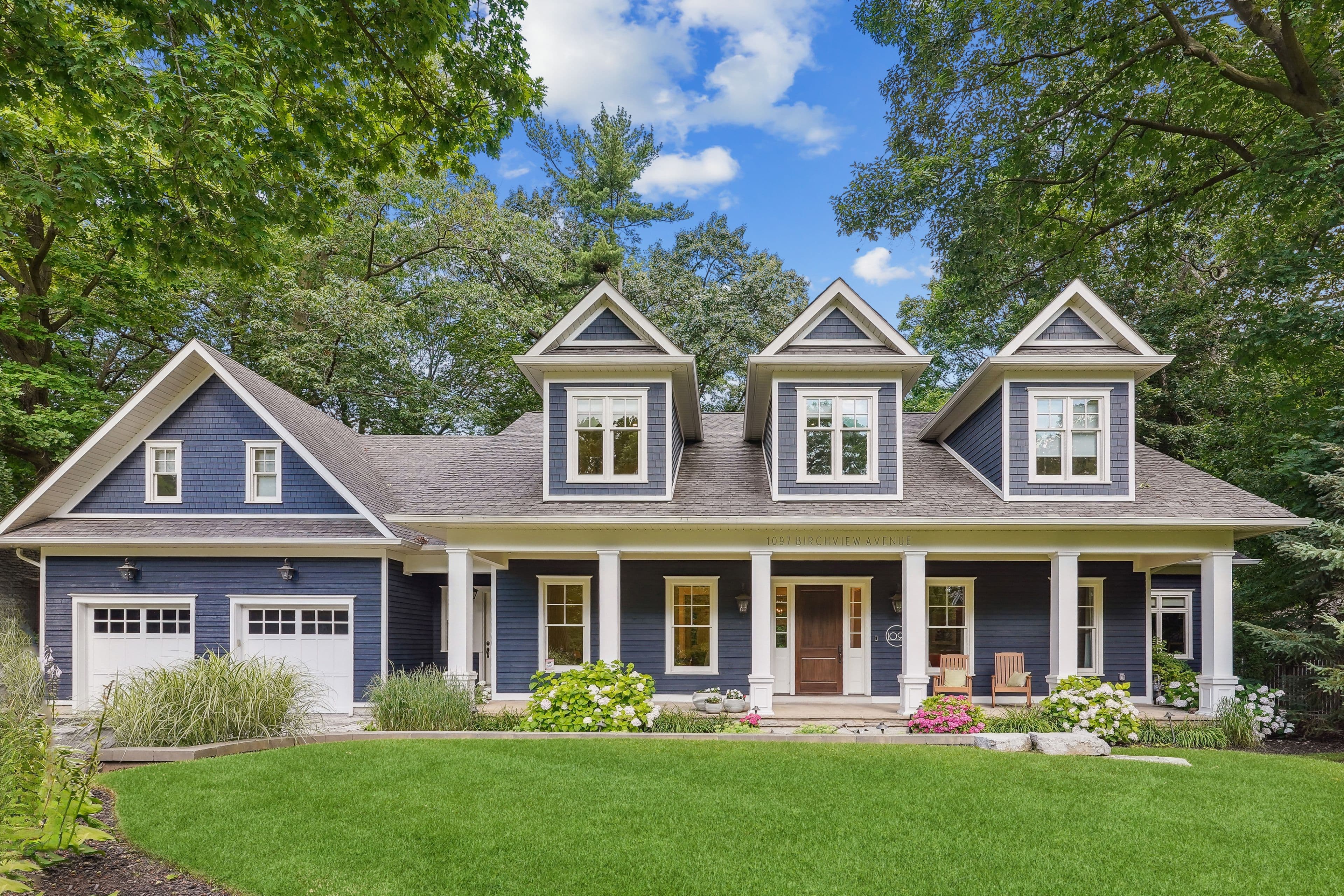 1097 Birchview Avenue, Oakville, ON L6J 2C5