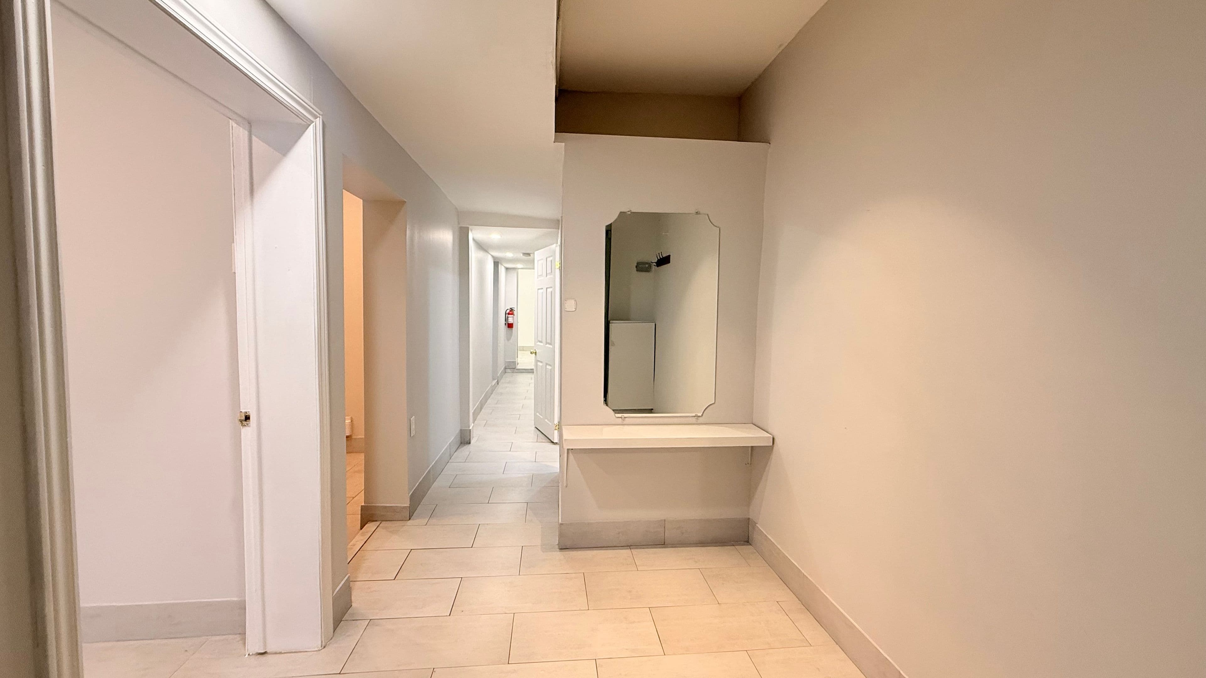 342 Jarvis Street 1, Toronto C08, ON M4Y 2G6