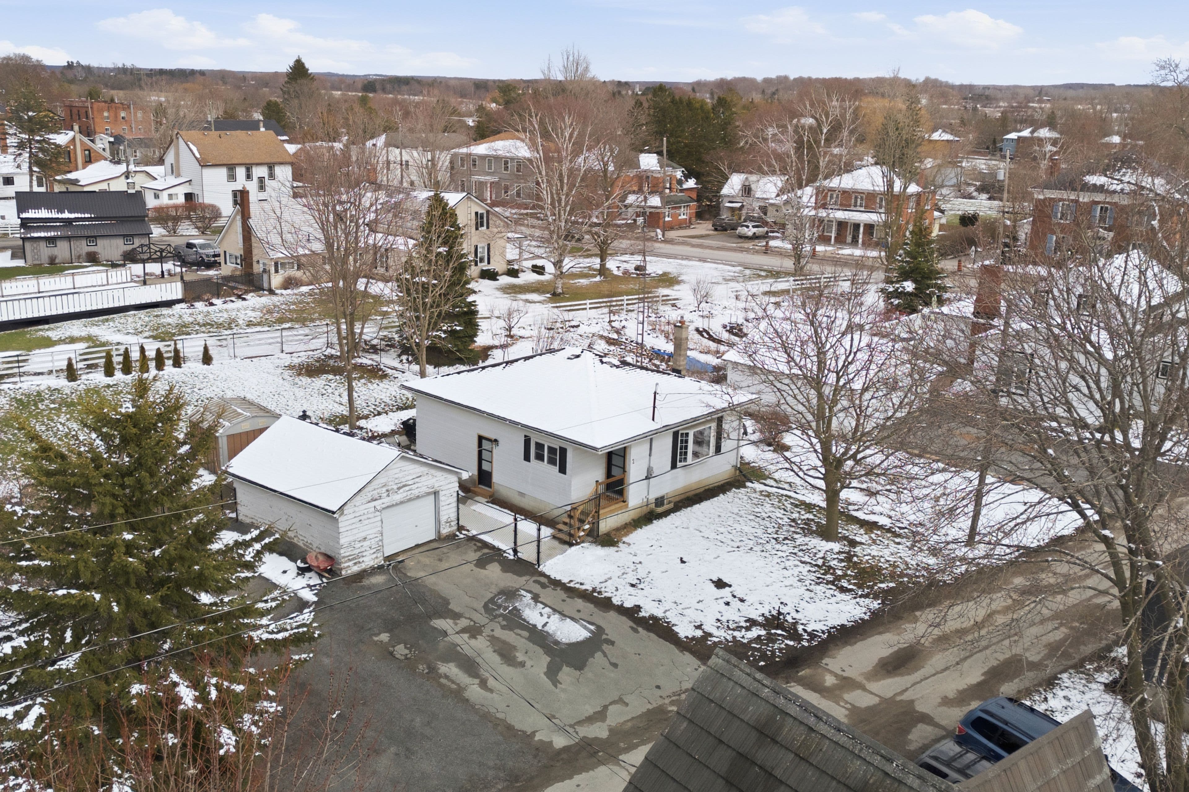 2 Duncan Street, Prince Edward County, ON K0K 1T0