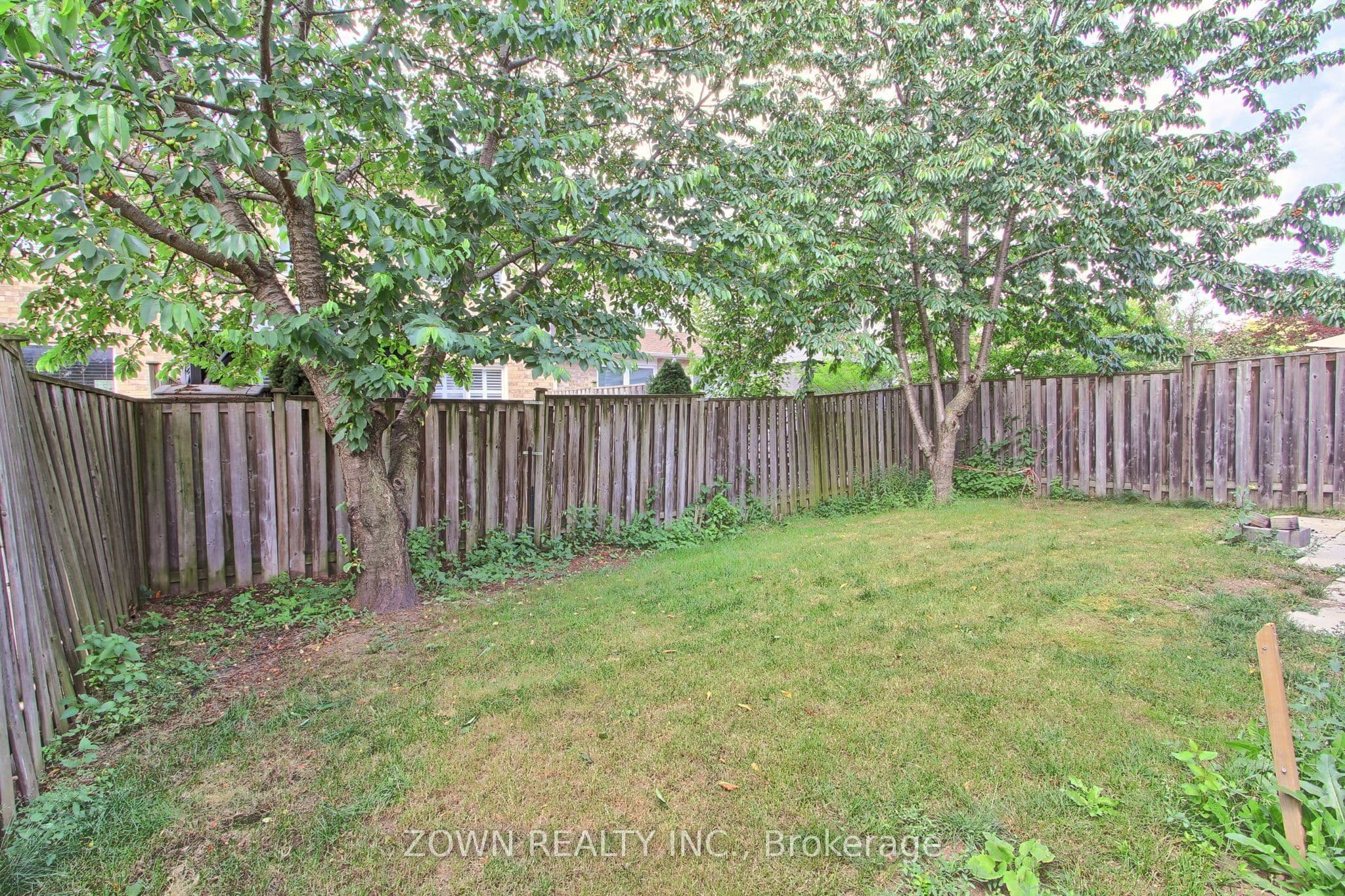 2310 Grand Oak Trail, Oakville, ON L6M 4X2