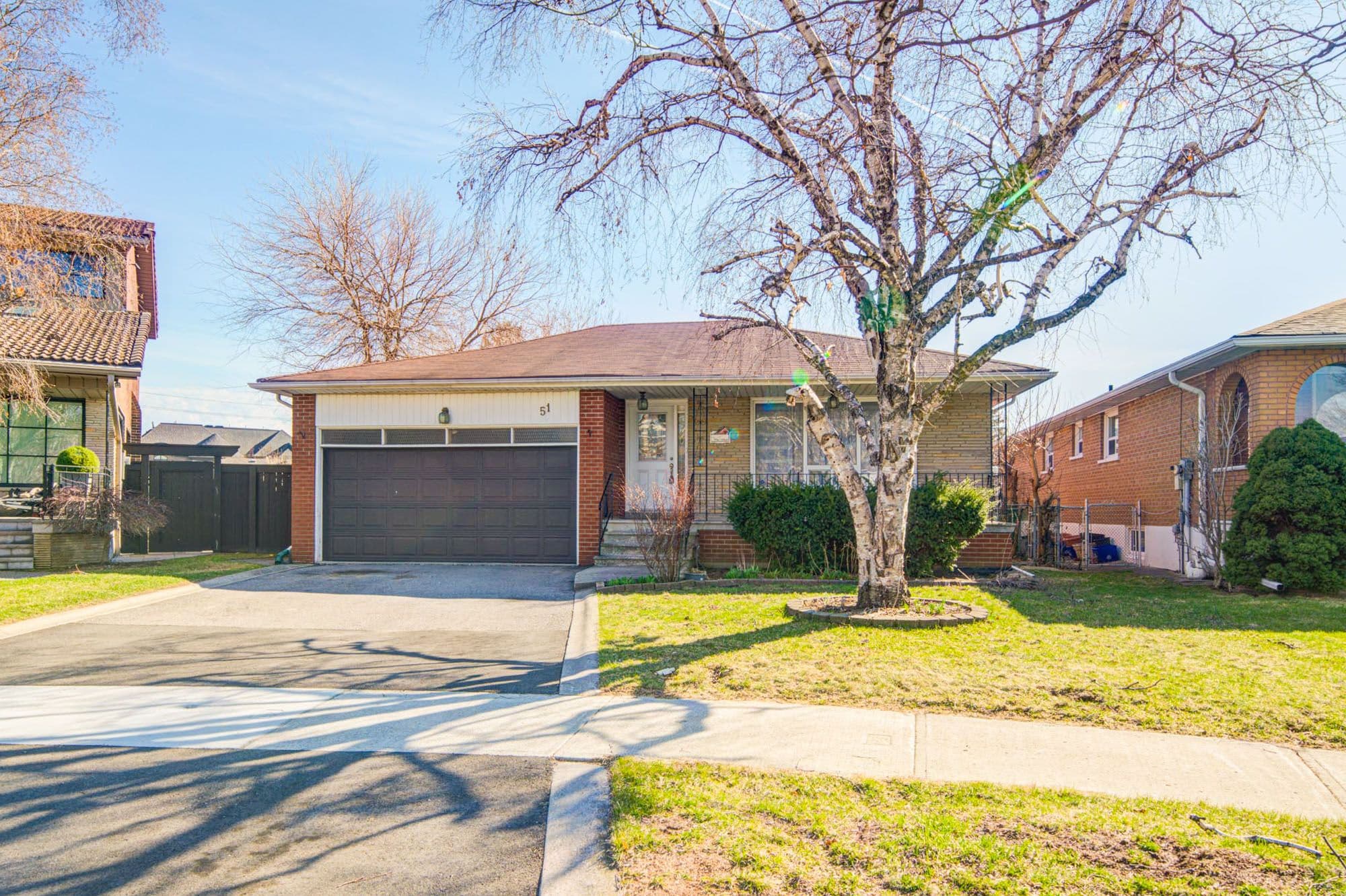 51 Kamloops Drive, Toronto C15, ON M2J 3R6