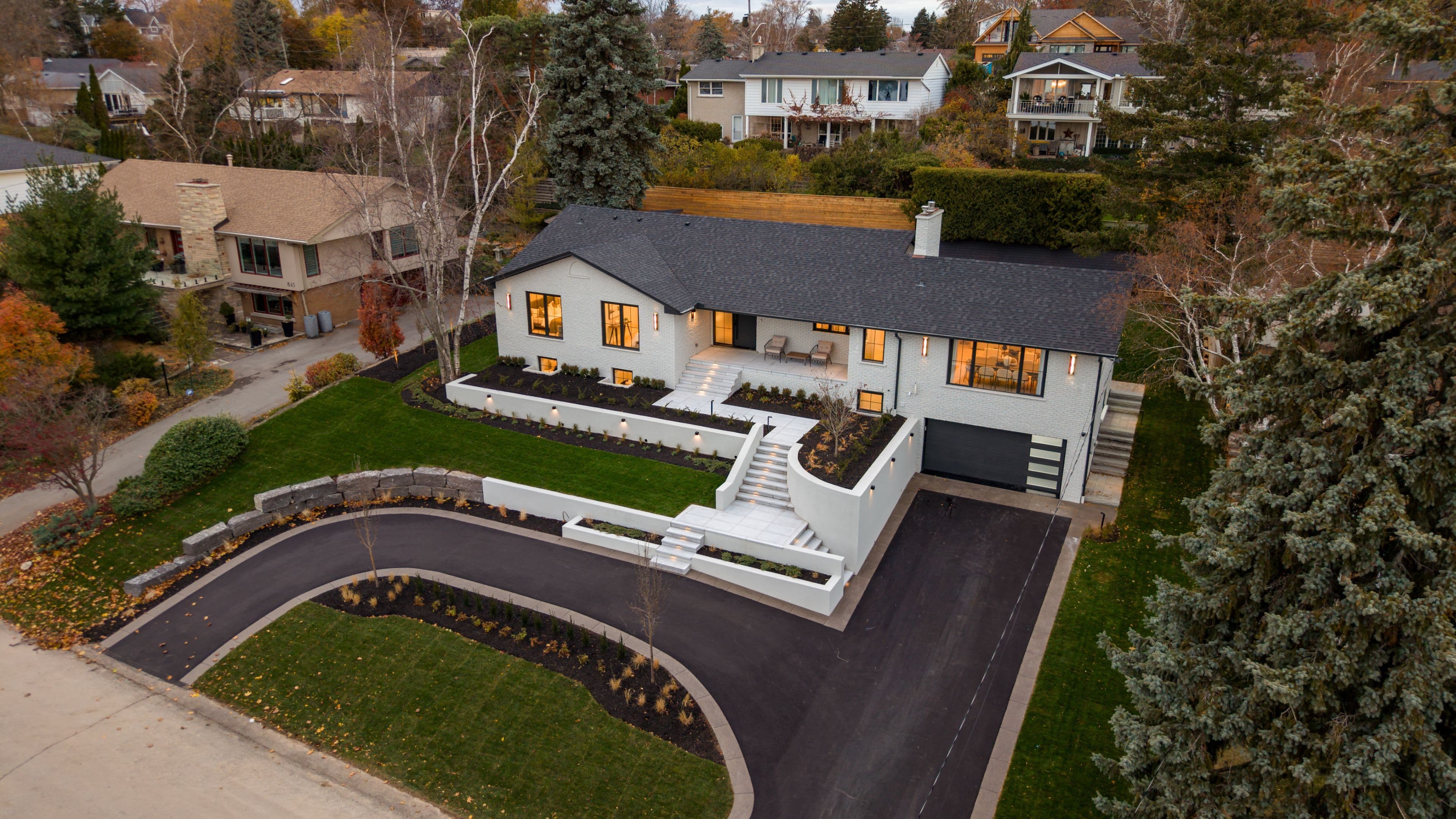 841 Danforth Place, Burlington, ON L7T 1S1