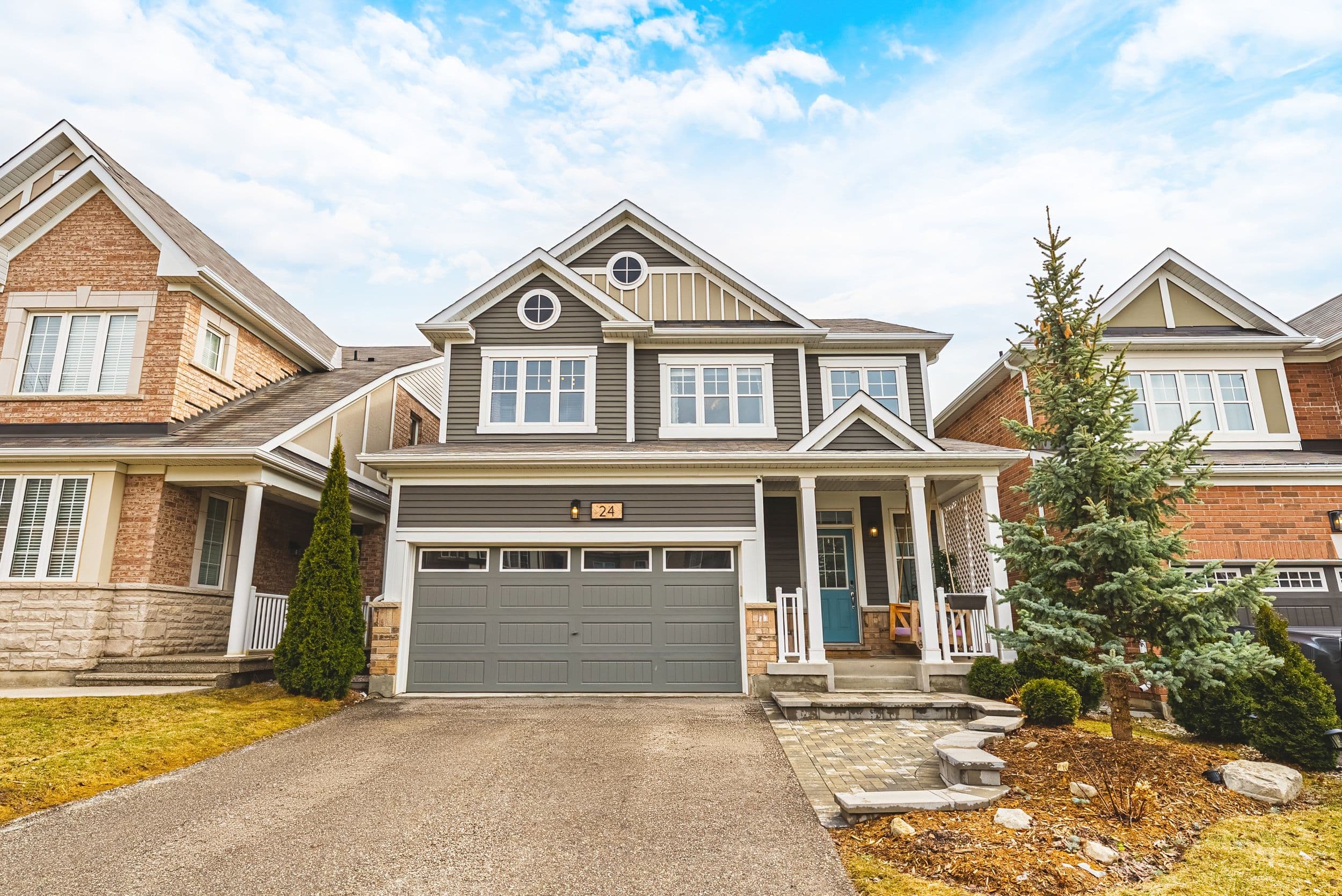 24 STILLWATER Crescent, Hamilton, ON L8B 1V6