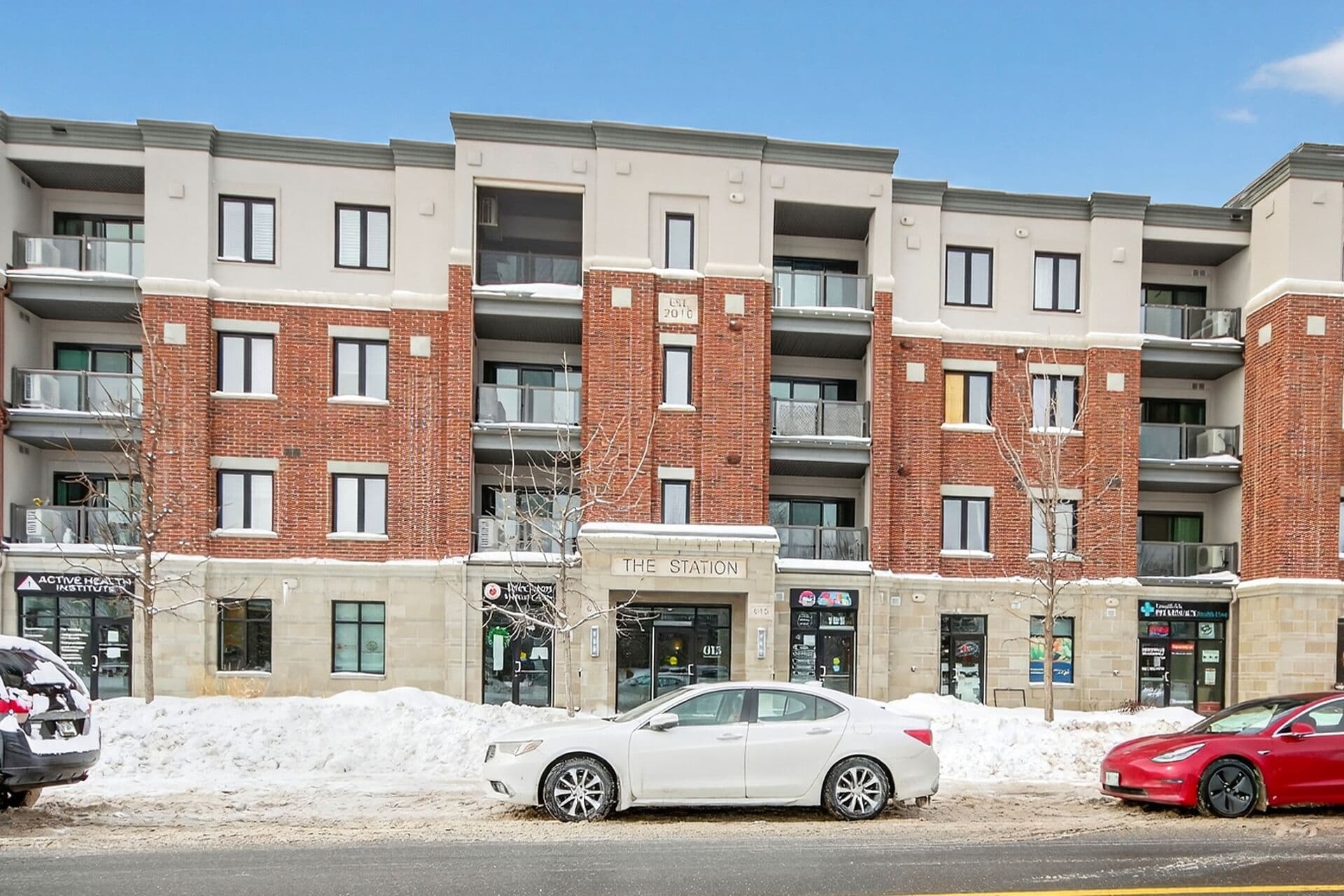 615 Longfields Drive 408, Barrhaven, ON K2J 6J3