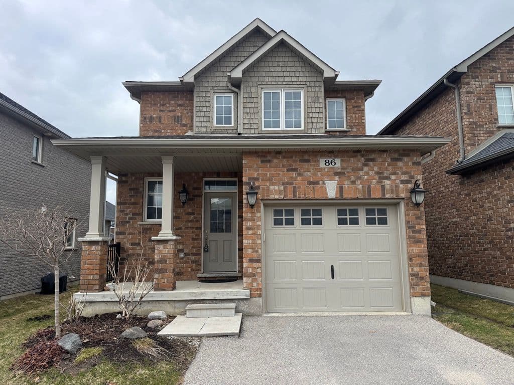 86 Nathan Crescent, Barrie, ON L4N 0S2
