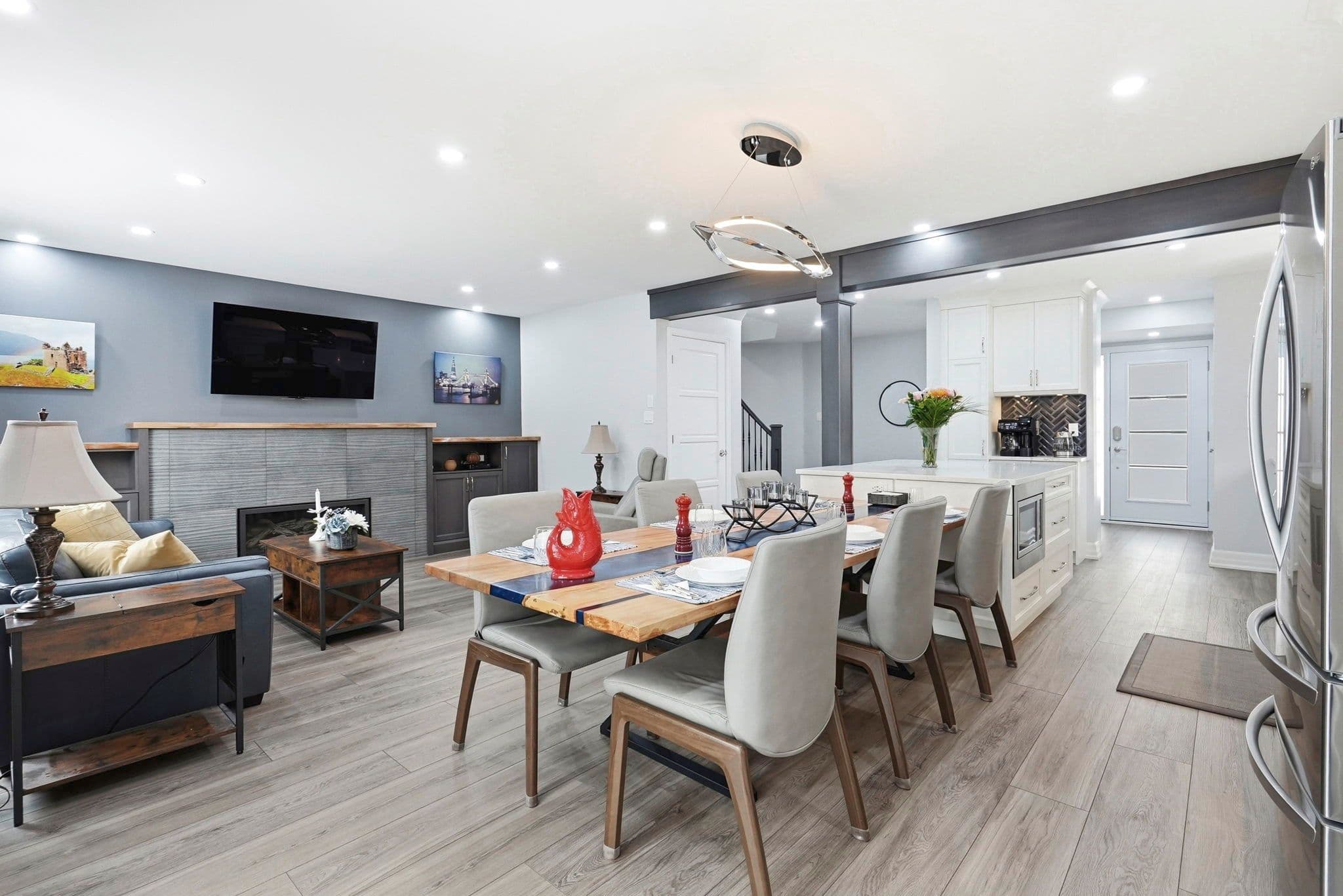 114 Boulder Way, Barrhaven, ON K2J 4R5