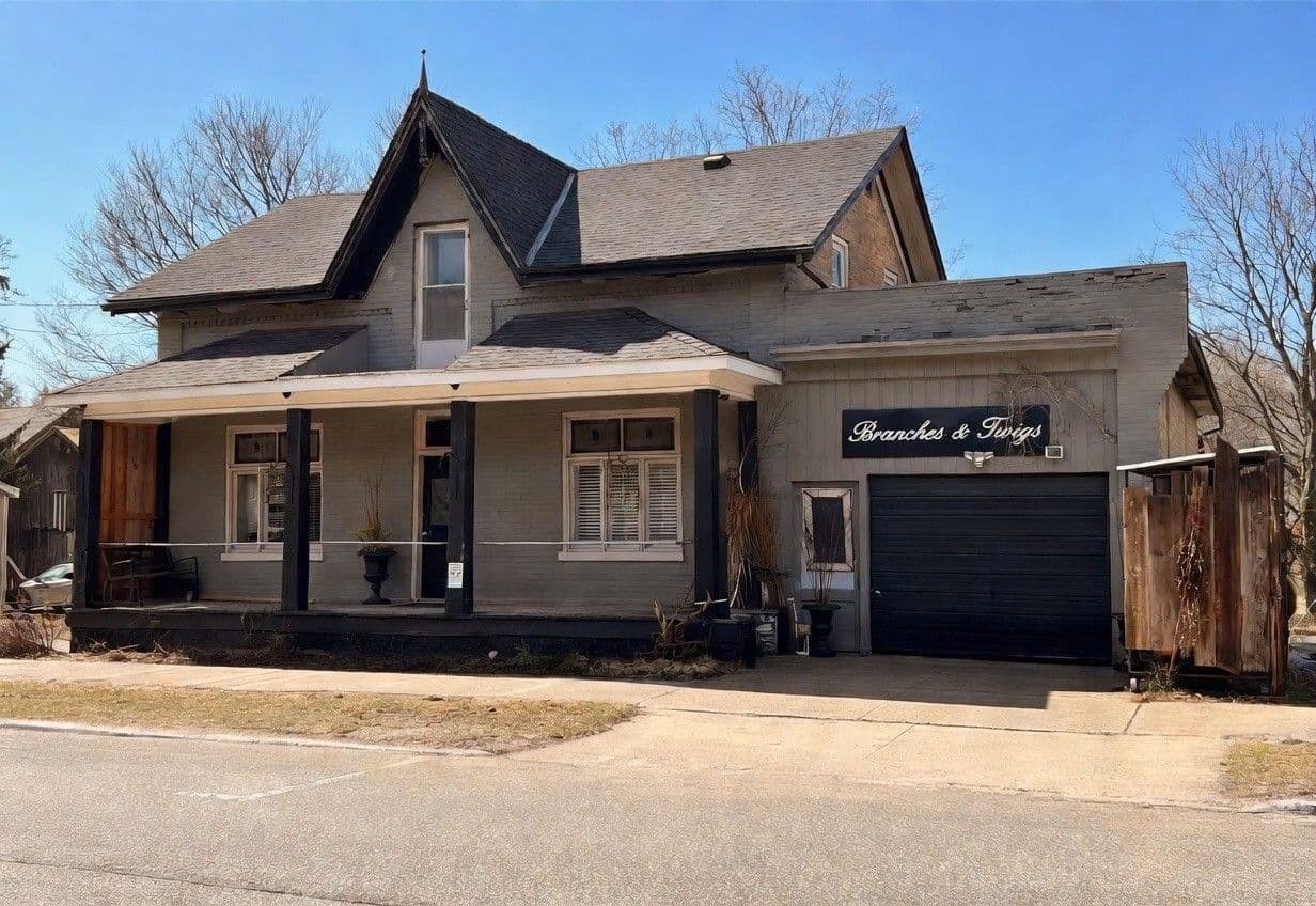 521 Mill Street, West Grey, ON N0G 2M0