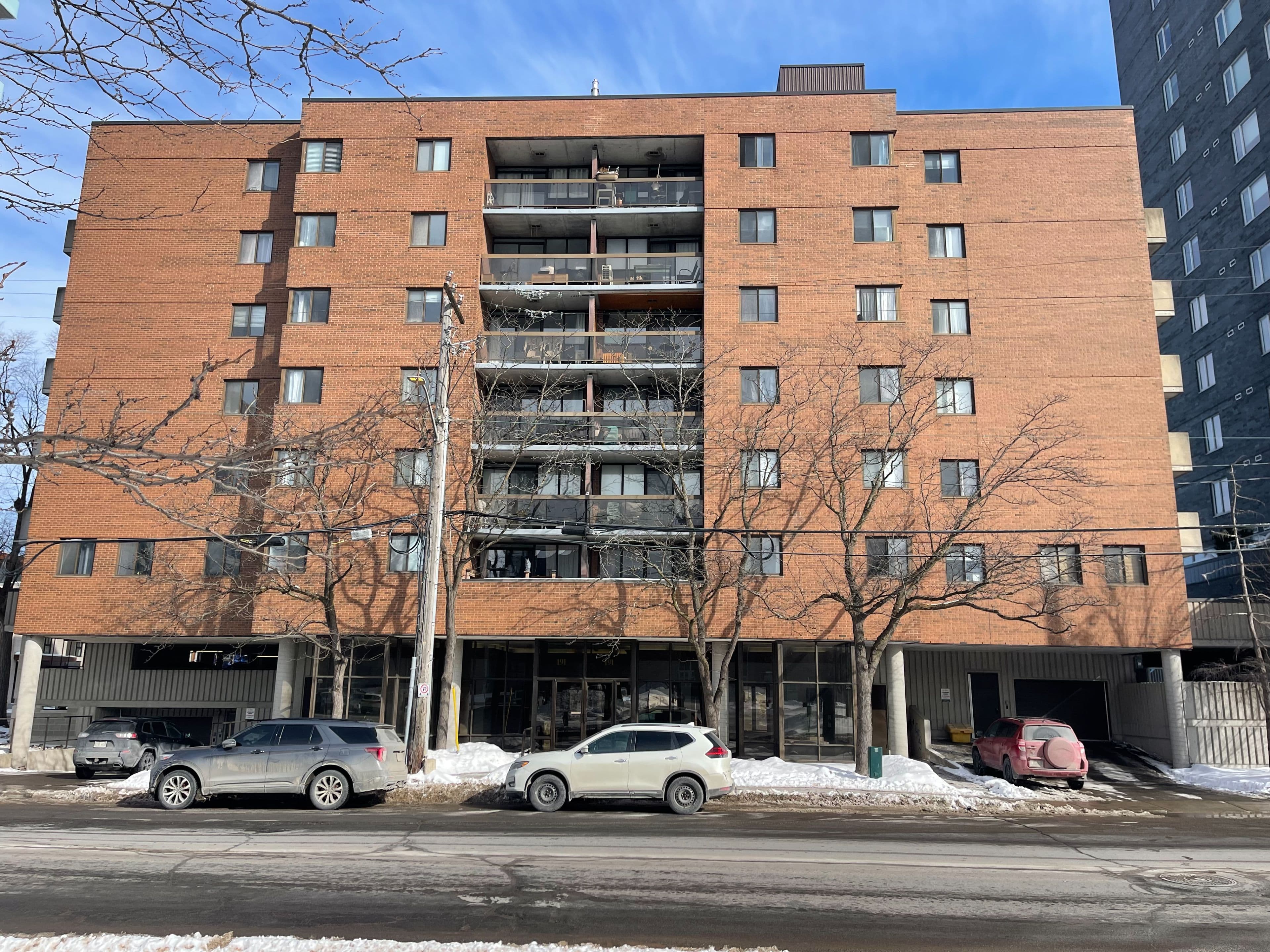 191 Parkdale Avenue 104, West Centre Town, ON K1Y 1E8