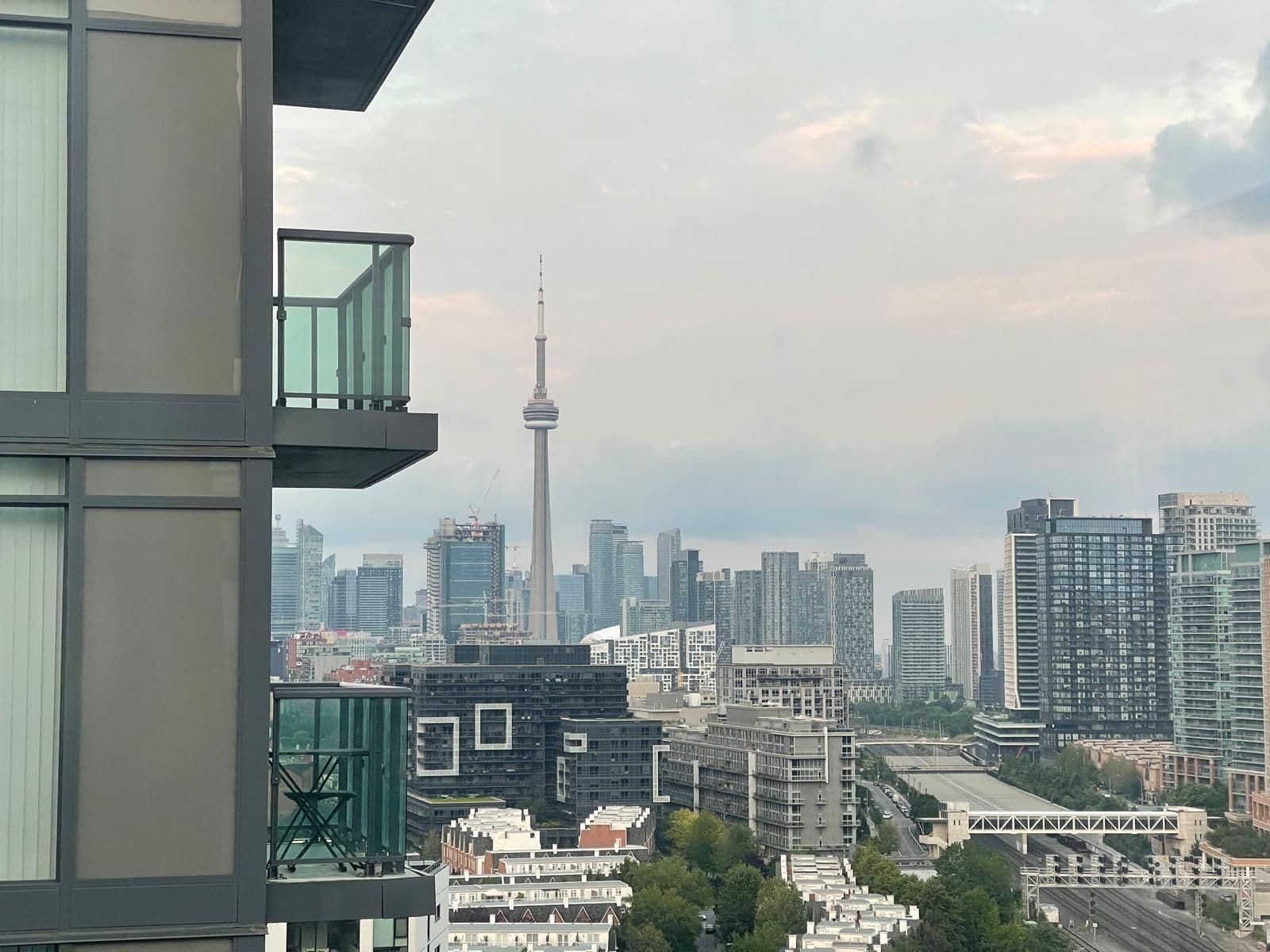 36 Lisgar Street 2008W, Toronto C01, ON M6J 3G2