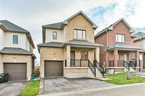 17 BEDFORD ESTATES Crescent, Barrie, ON L4N 9K5
