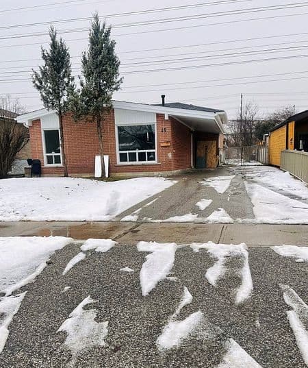 45 Elmvale Crescent Bsmt, Toronto W10, ON M9V 2B8