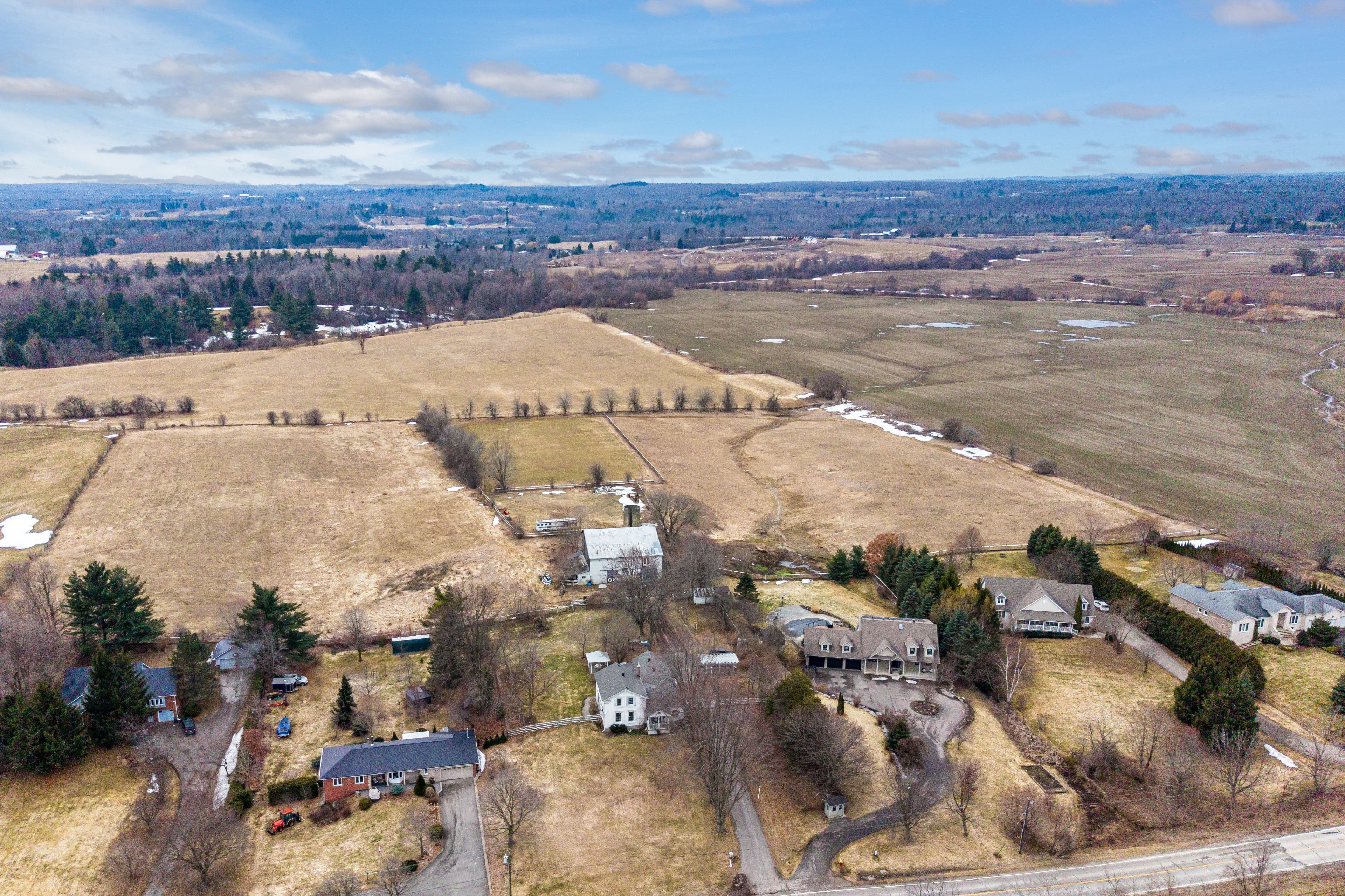 152 Confederation Street, Halton Hills, ON L7G 4S8