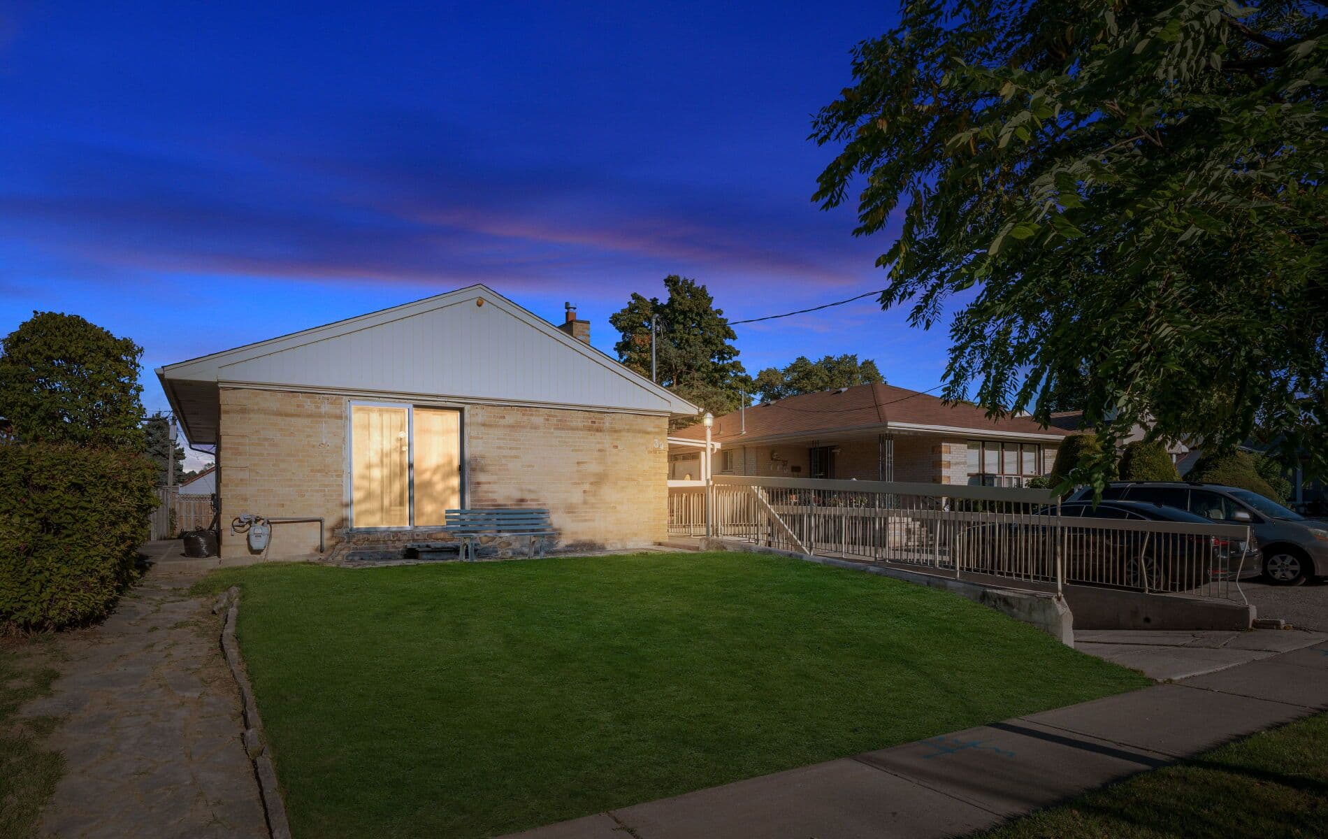 39 Pakenham Drive, Toronto W10, ON M9W 4B2