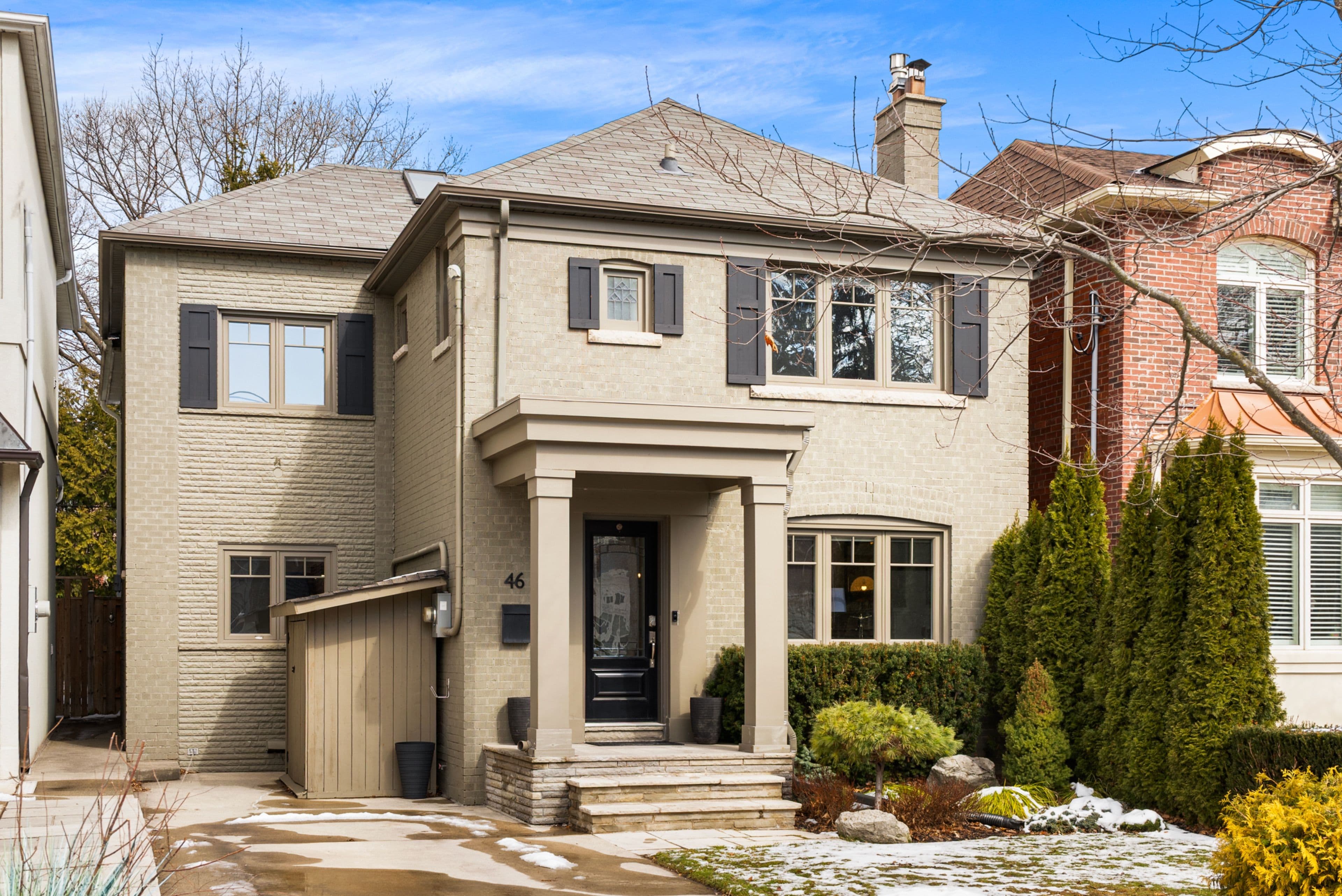 46 Donlea Drive, Toronto C11, ON M4G 2M4