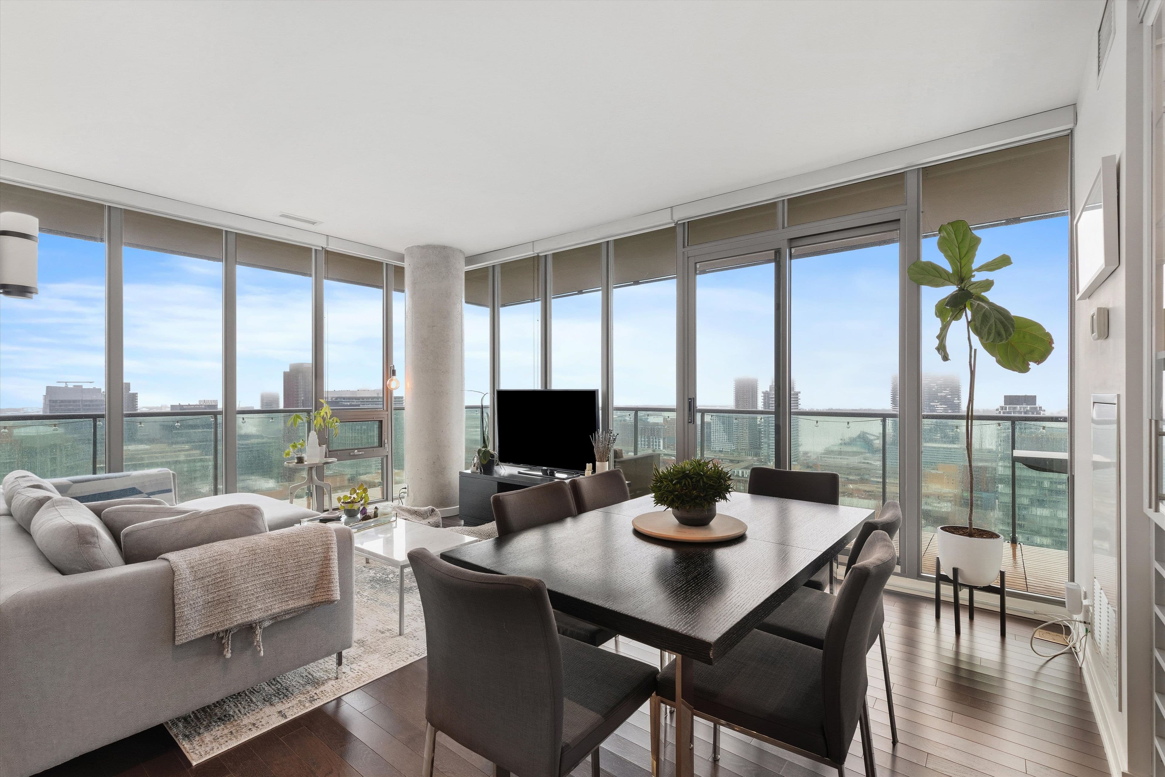 33 Lombard Street 3205, Toronto C08, ON M5C 3H8