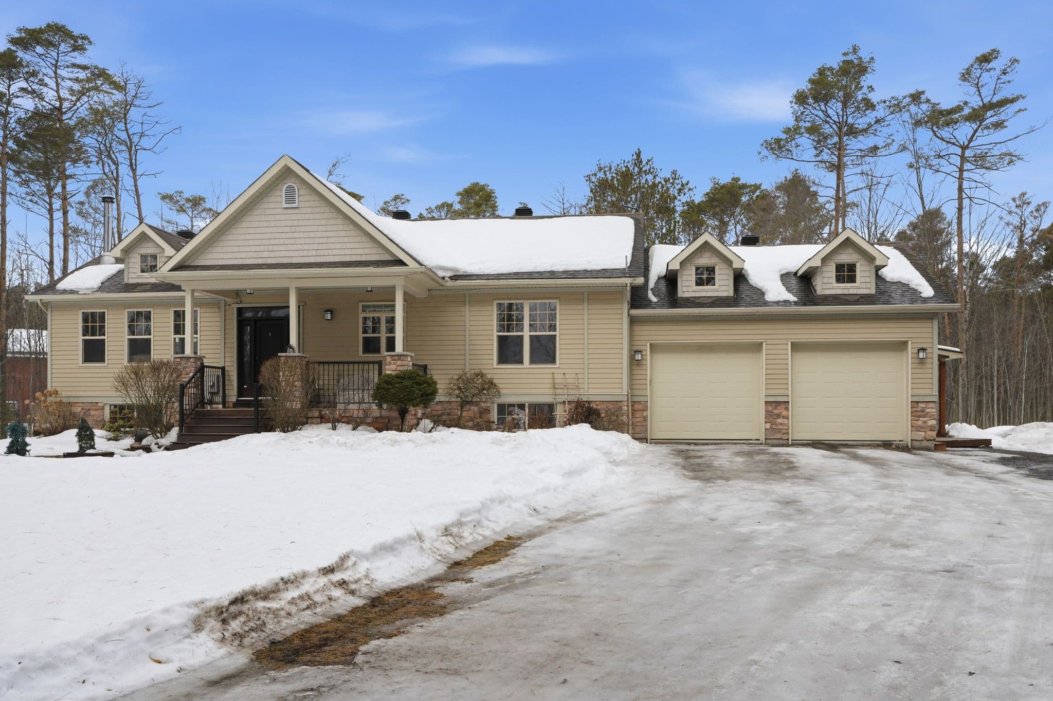 1105 Vinette Road, Clarence-Rockland, ON K0A 1N0