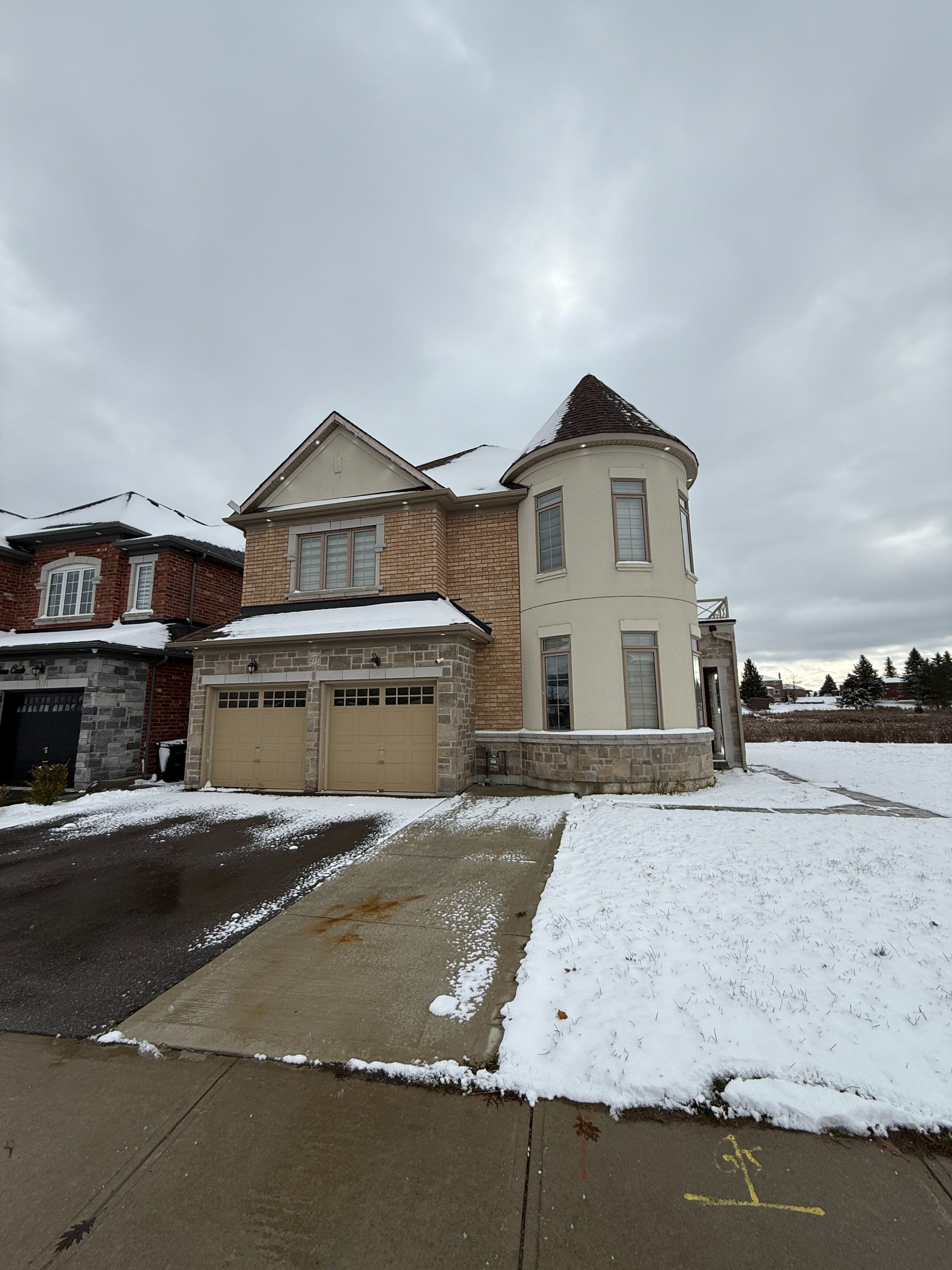 277 Gibson Circle, Bradford West Gwillimbury, ON L3Z 0X2