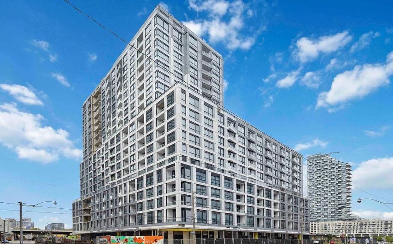 15 Richardson Street 828, Toronto C08, ON M5A 0Y5