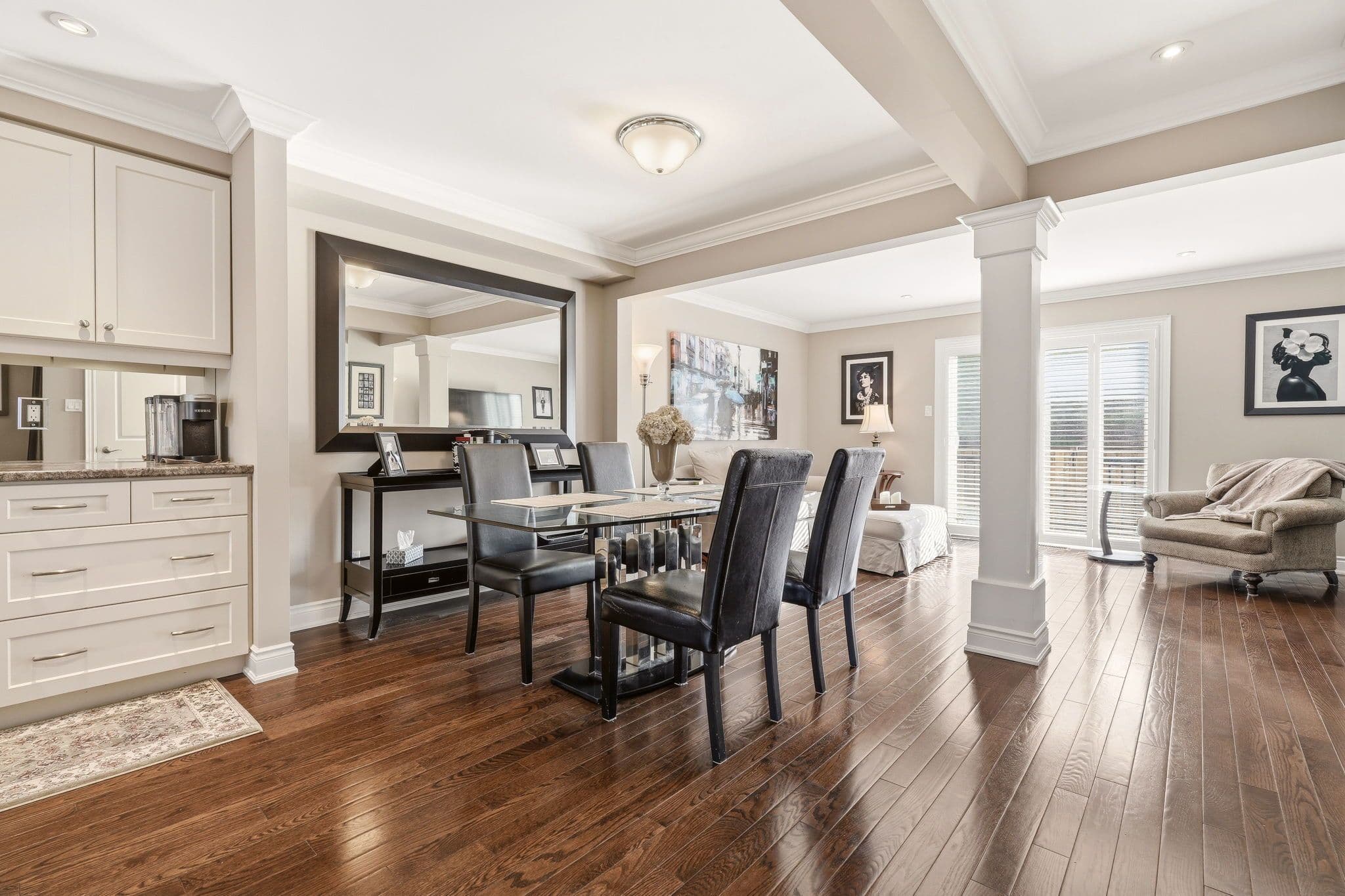 1528 Westminster Place, Burlington, ON L7P 2B5