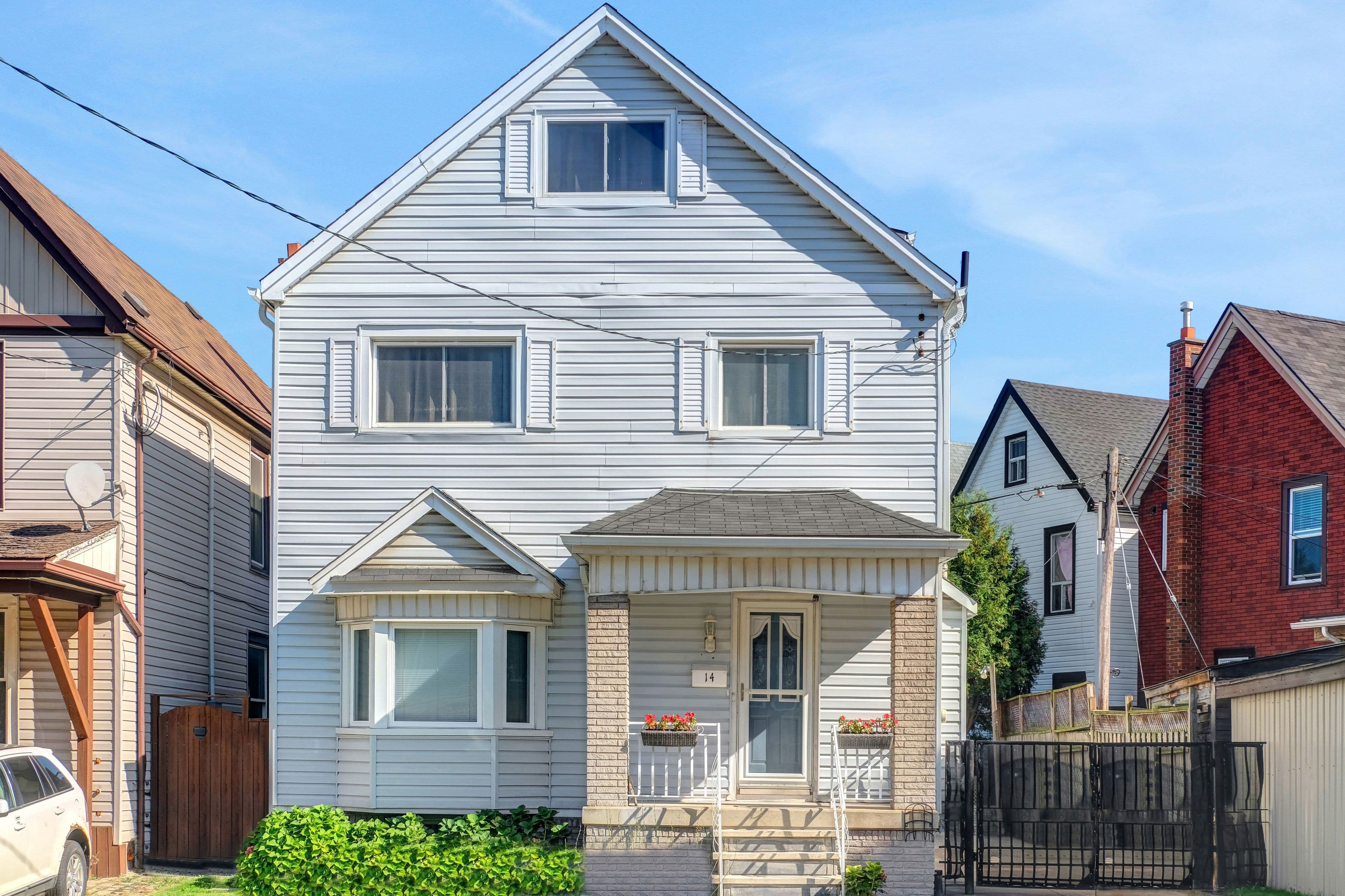 14 Niagara Street, Hamilton, ON L8L 6A2